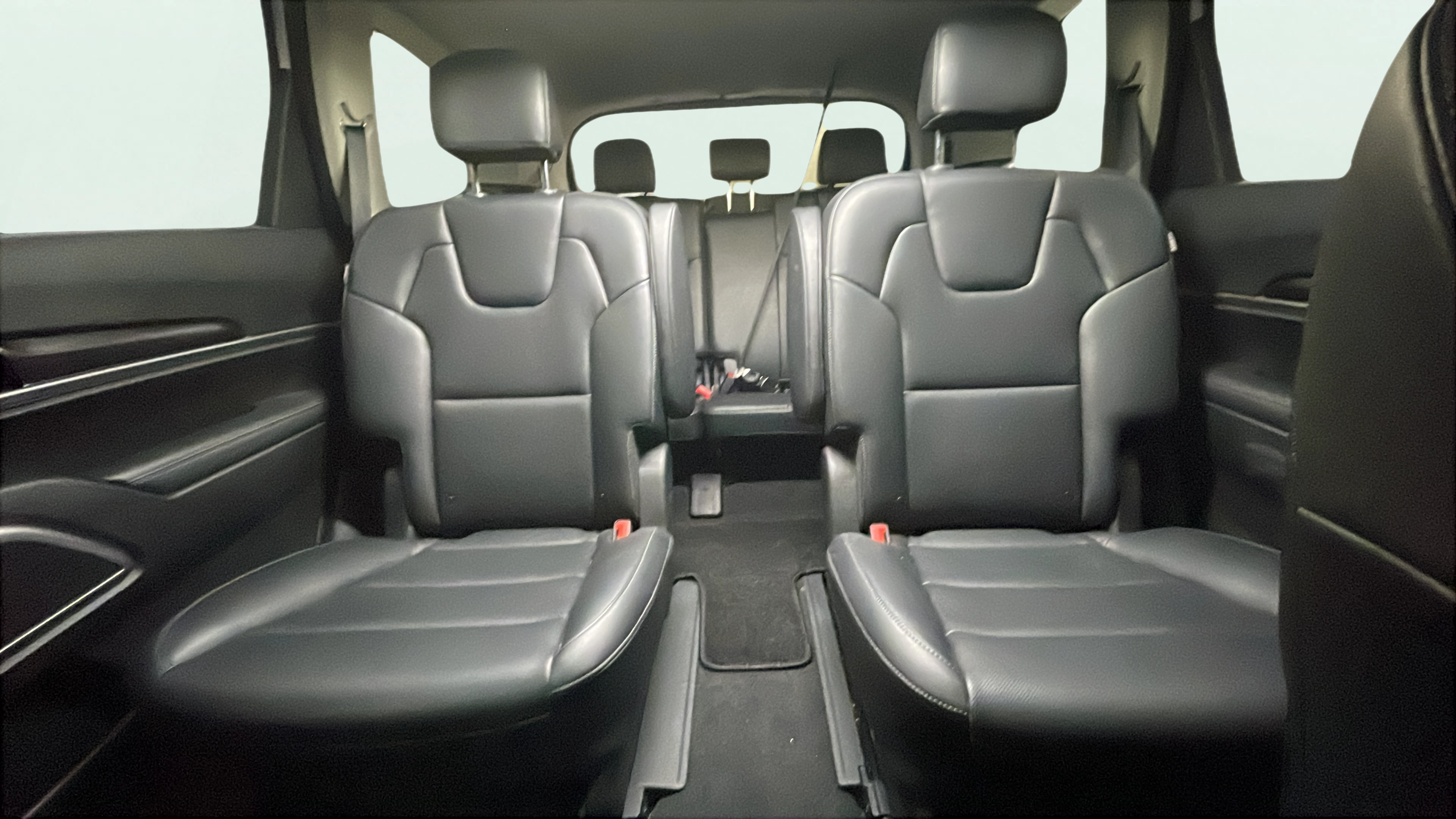 Vehicle interior 2