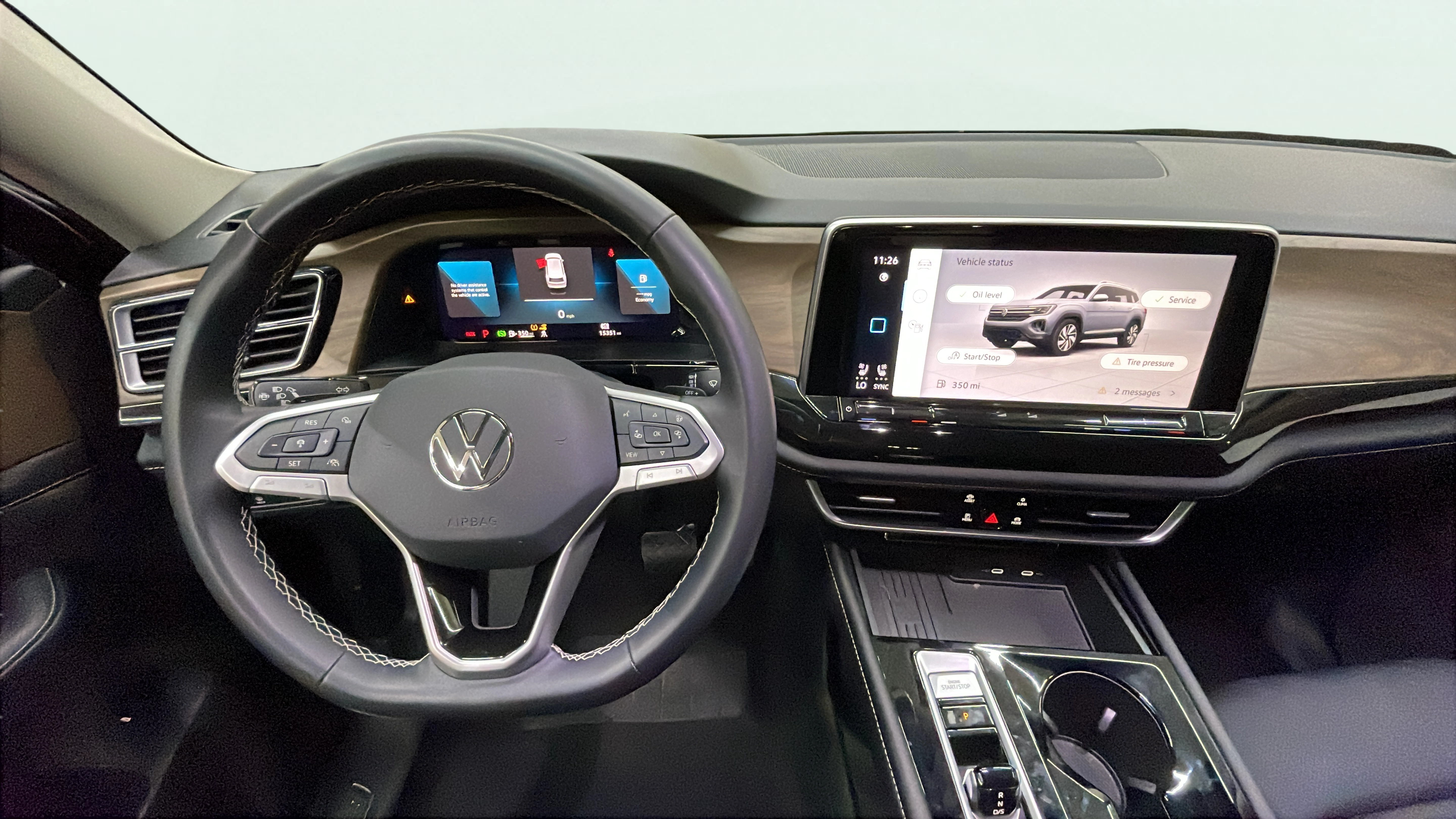 Vehicle interior 360 preview