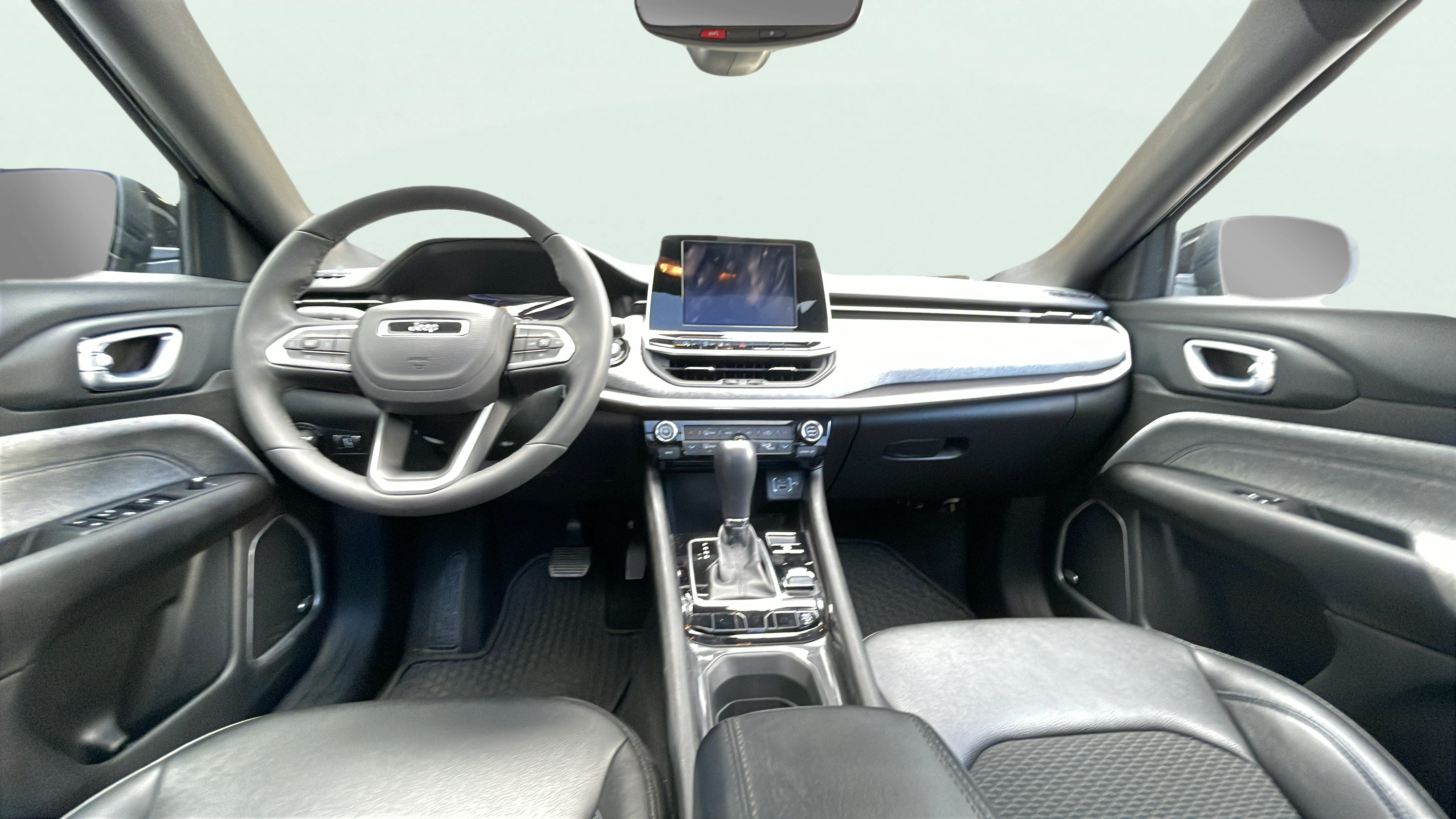 Vehicle interior 360 preview