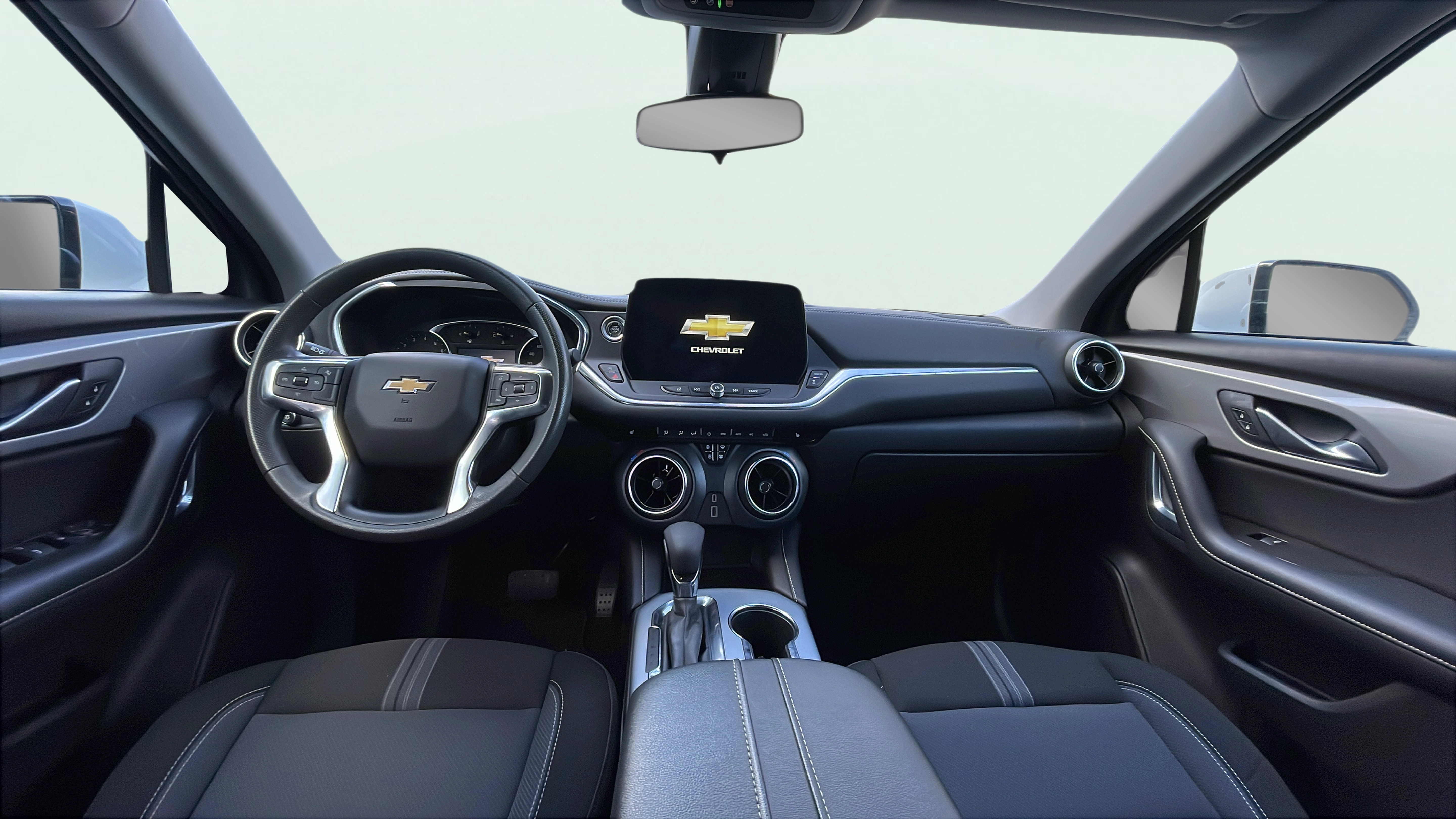 Vehicle interior 360 preview