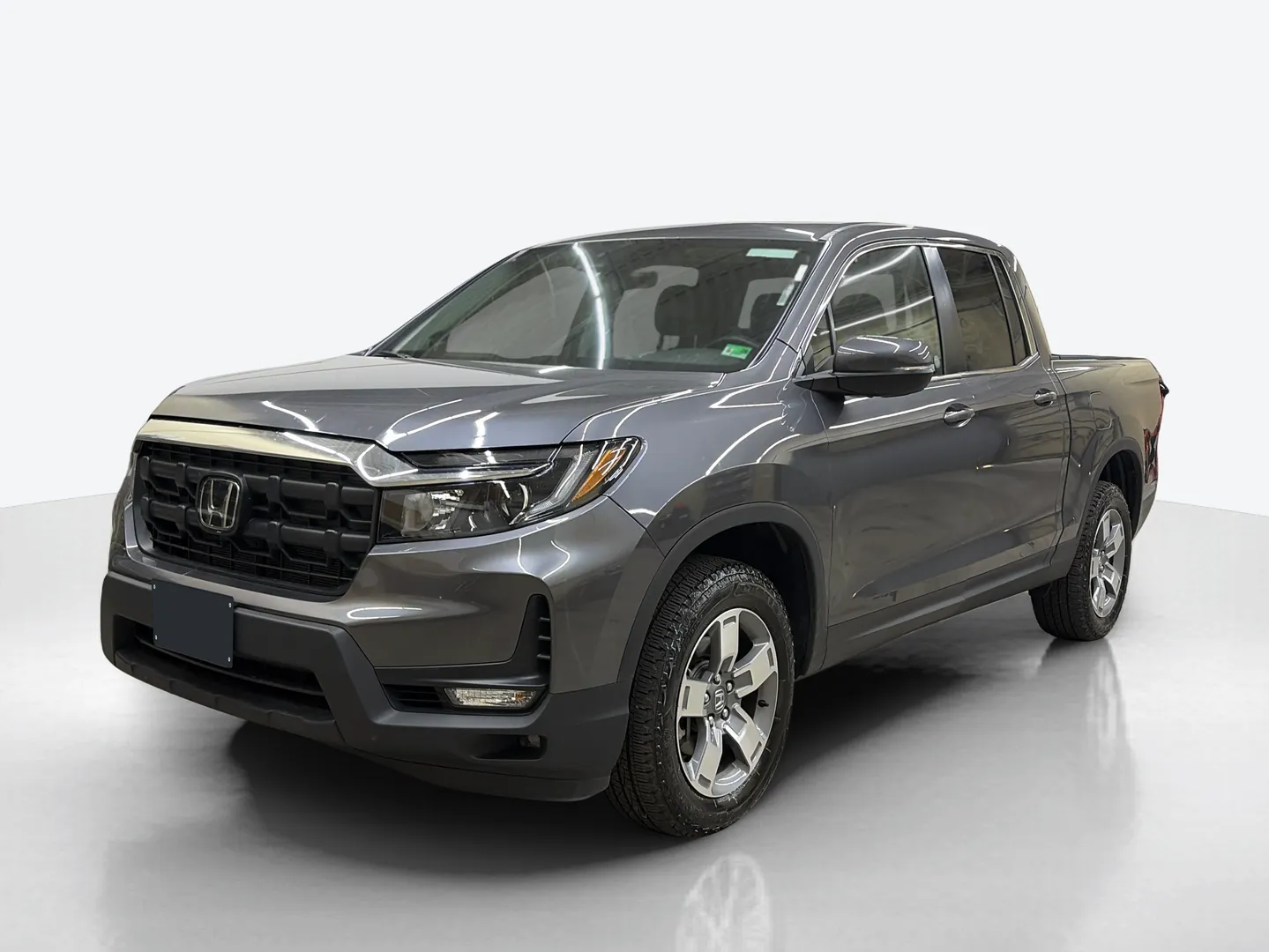 2025 Honda Ridgeline — image 1 of 6