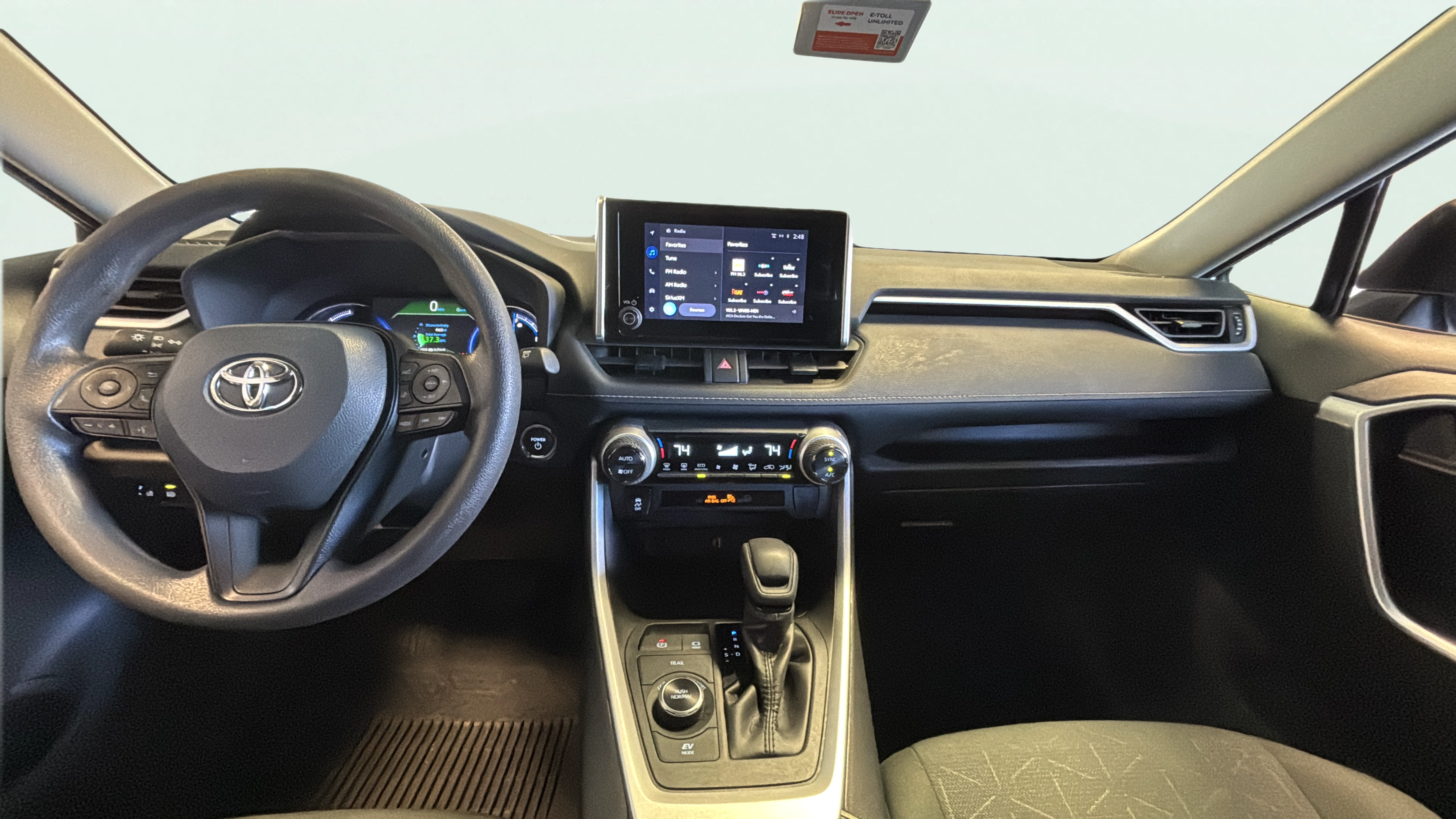 Vehicle interior 360 preview