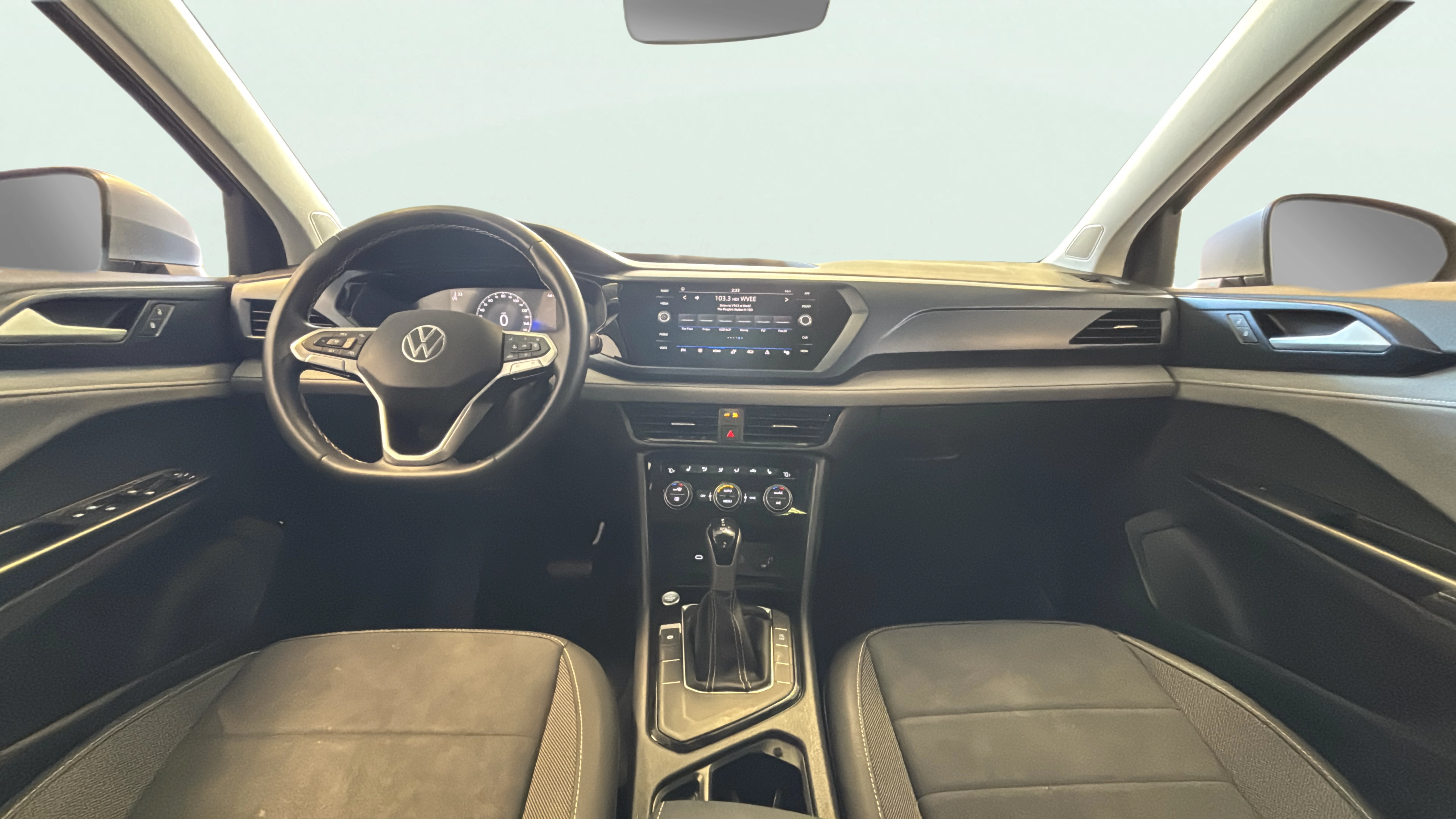 Vehicle interior 360 preview