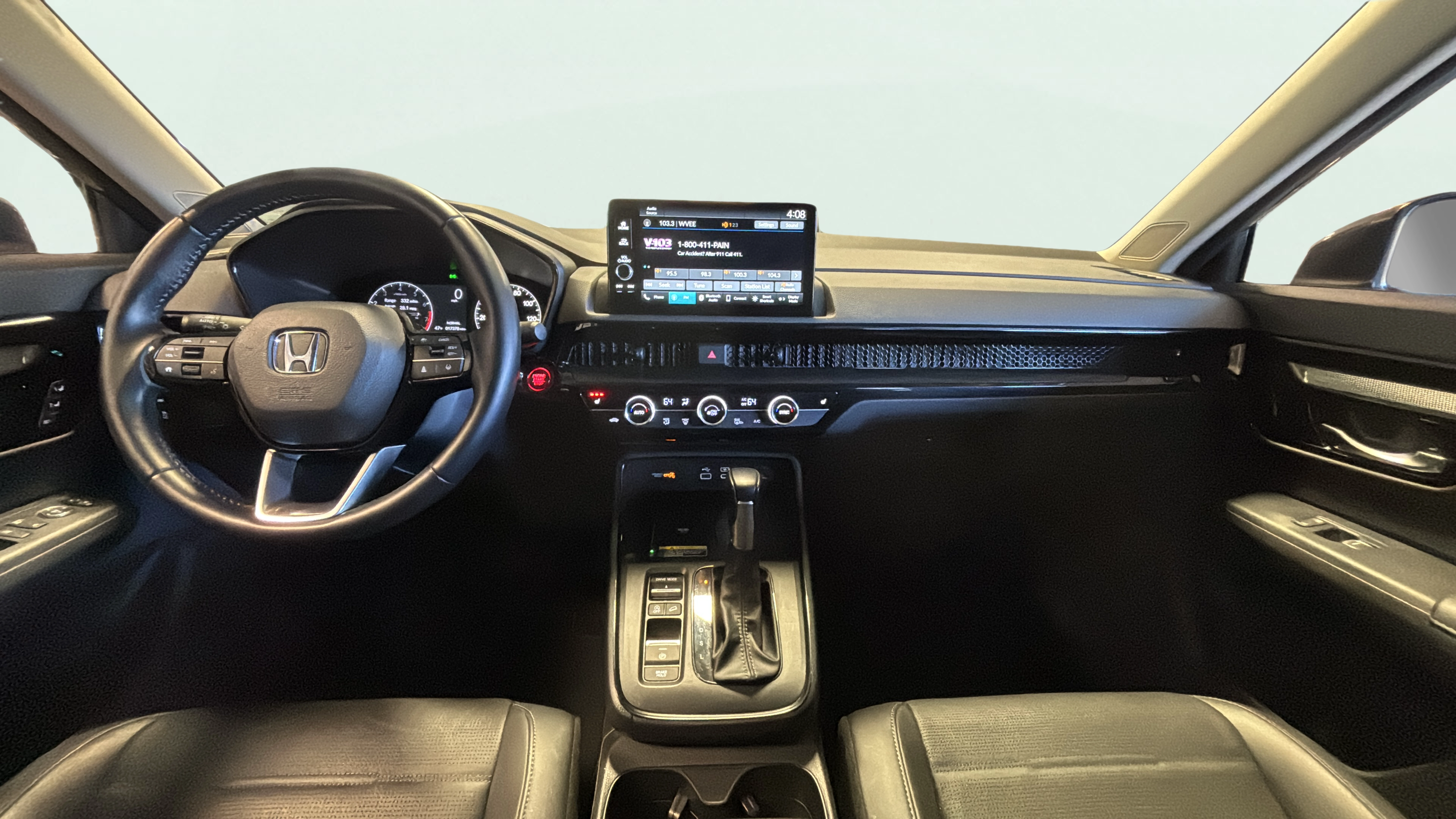 Vehicle interior 360 preview