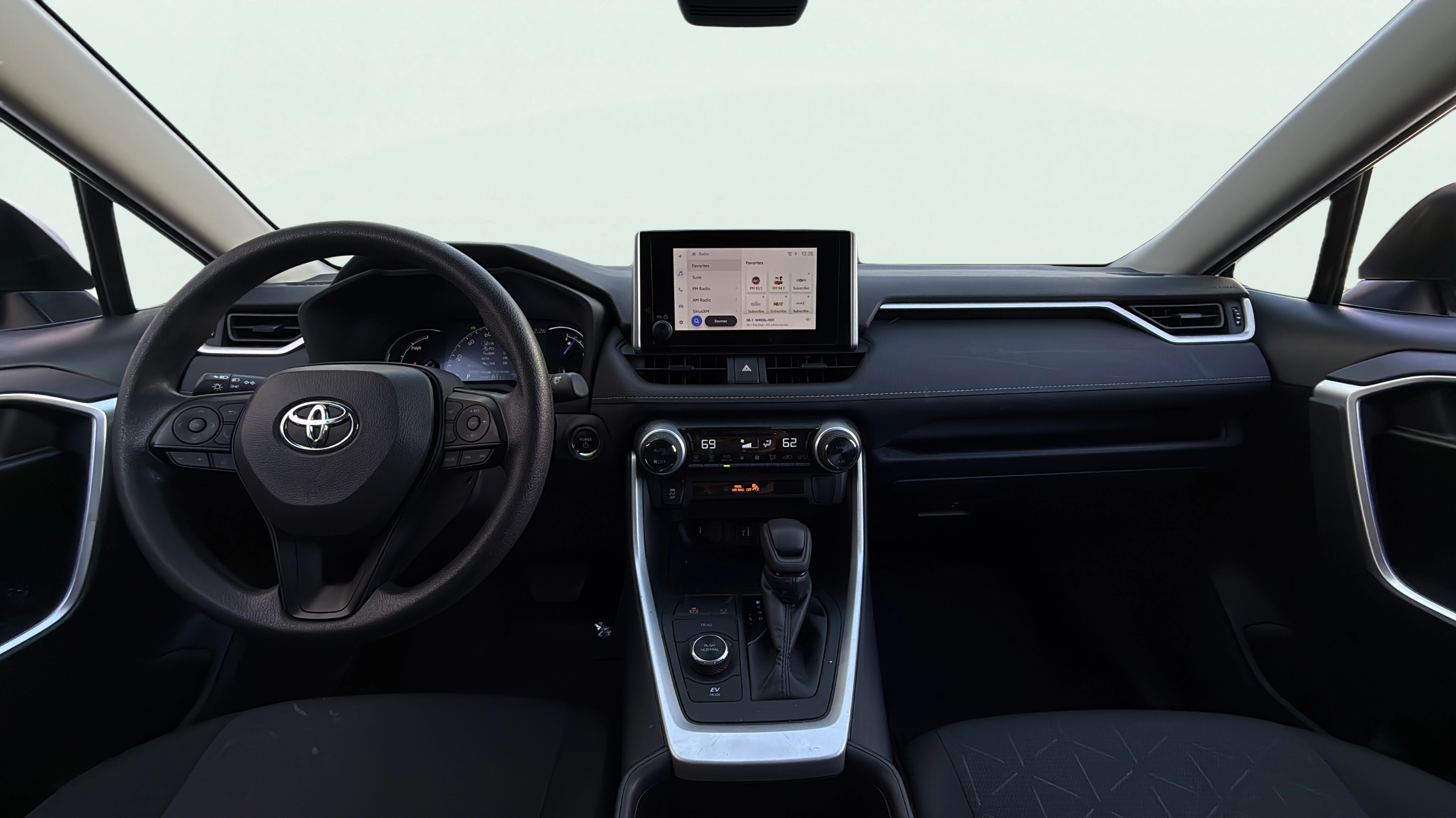 Vehicle interior 360 preview