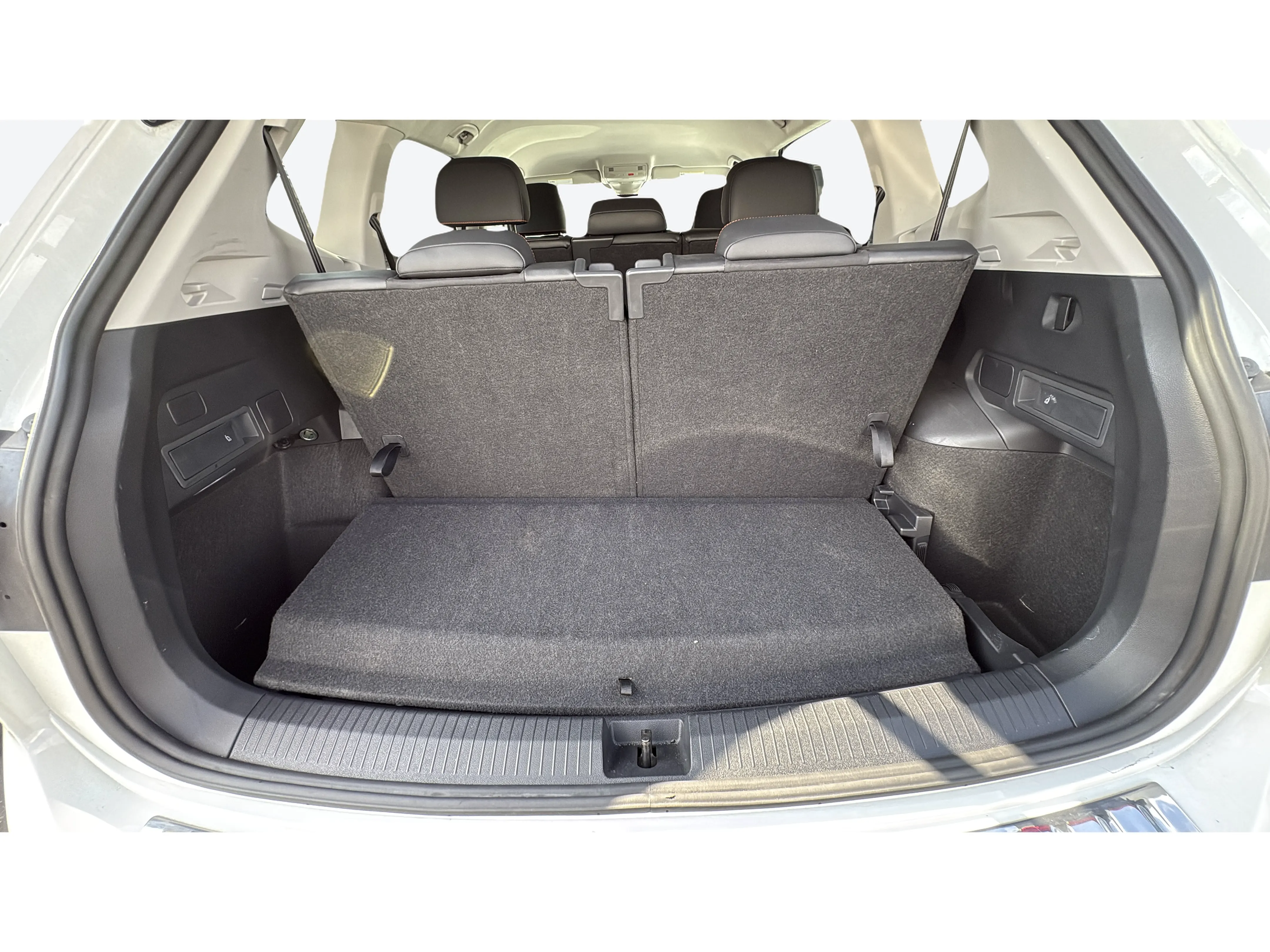 Vehicle interior 360 preview