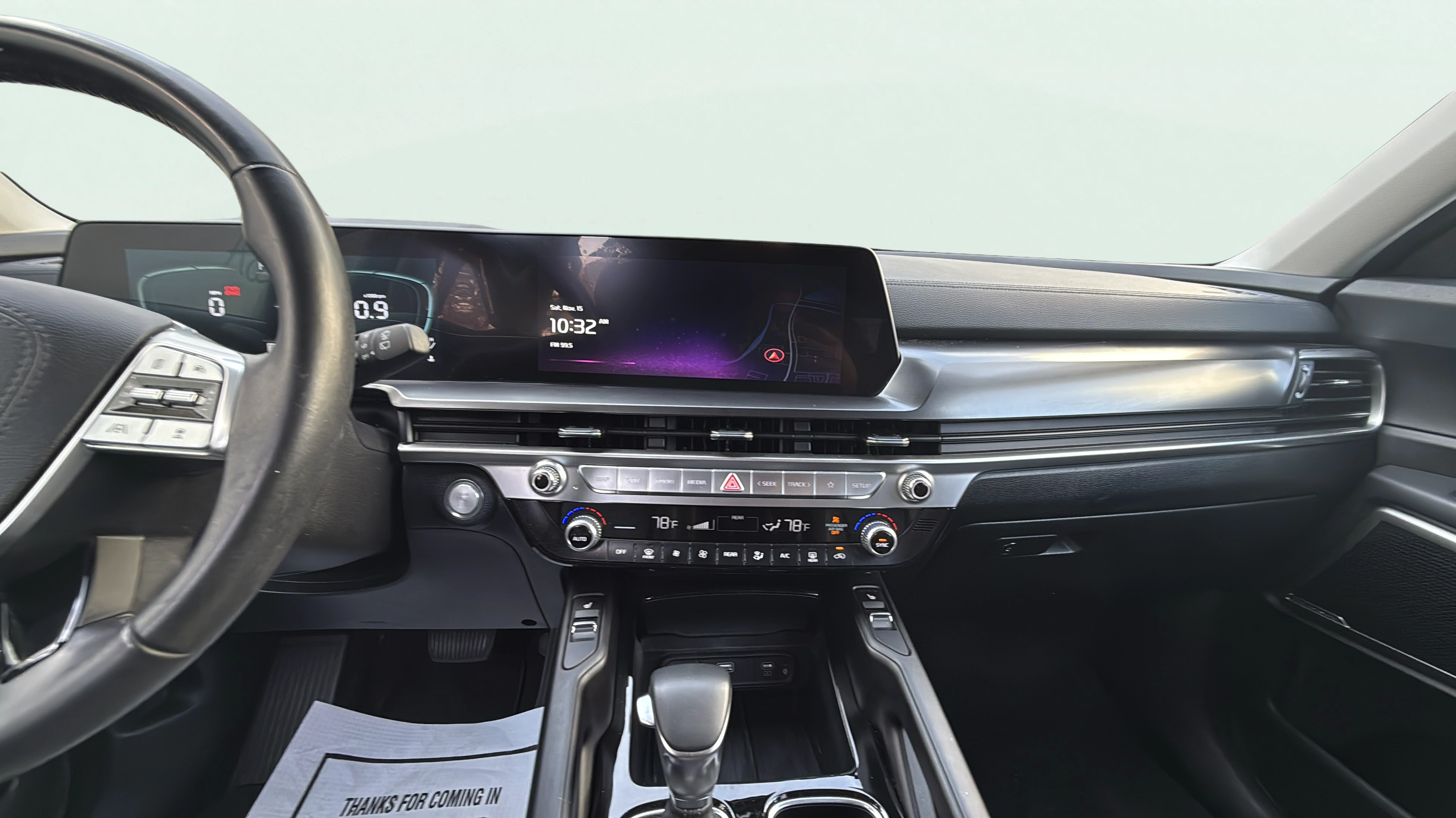 Vehicle interior 360 preview