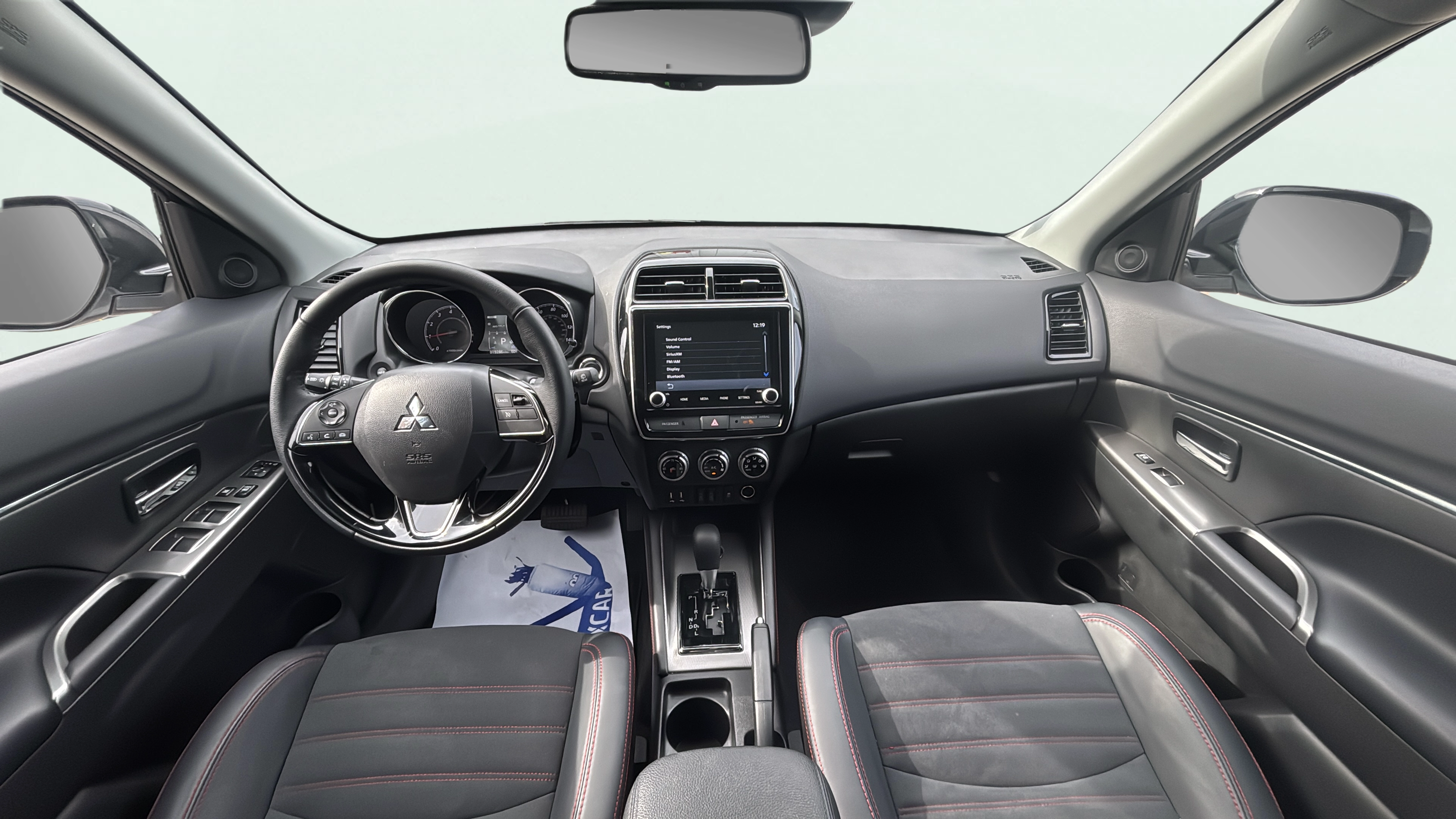 Vehicle interior 360 preview