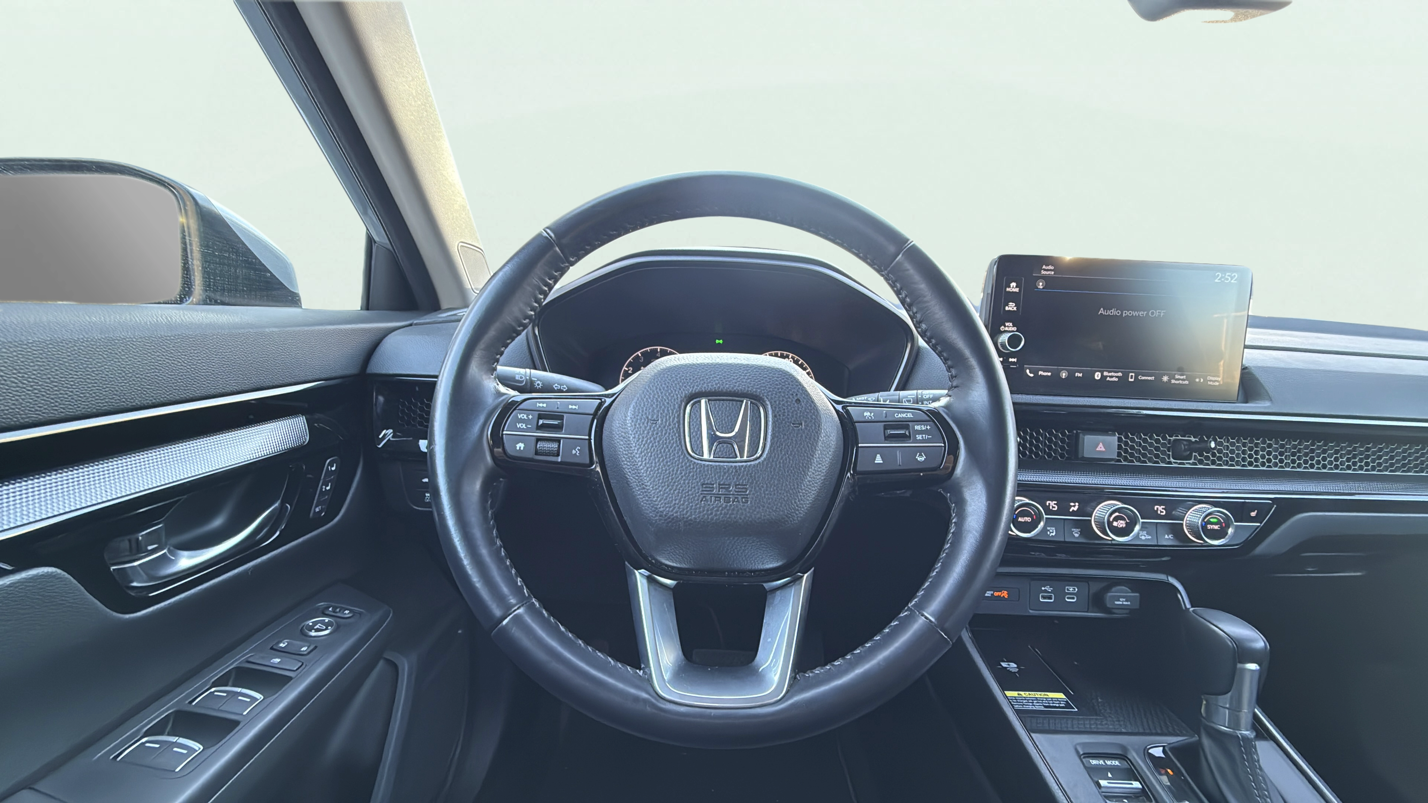 Vehicle interior 360 preview