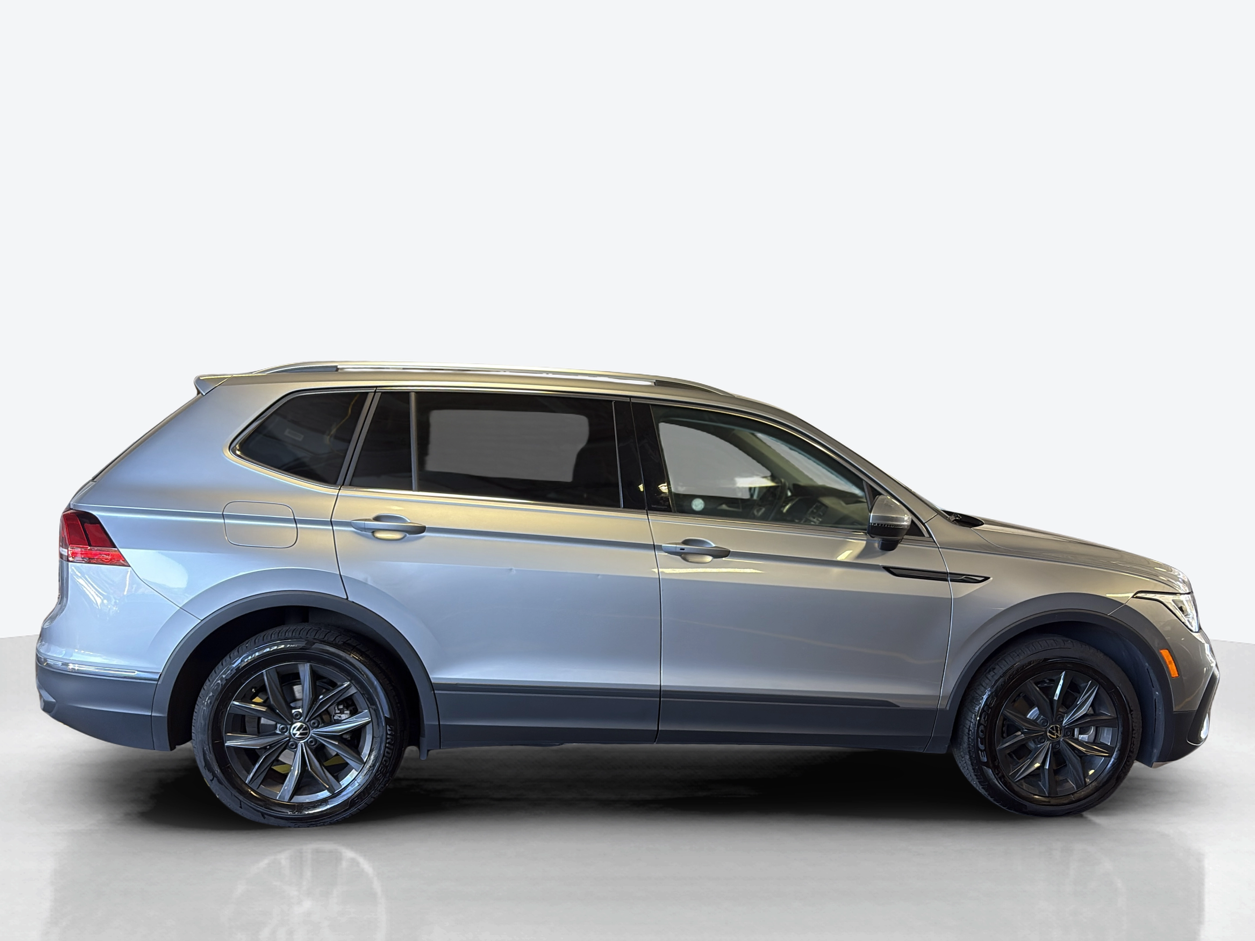 Vehicle exterior side