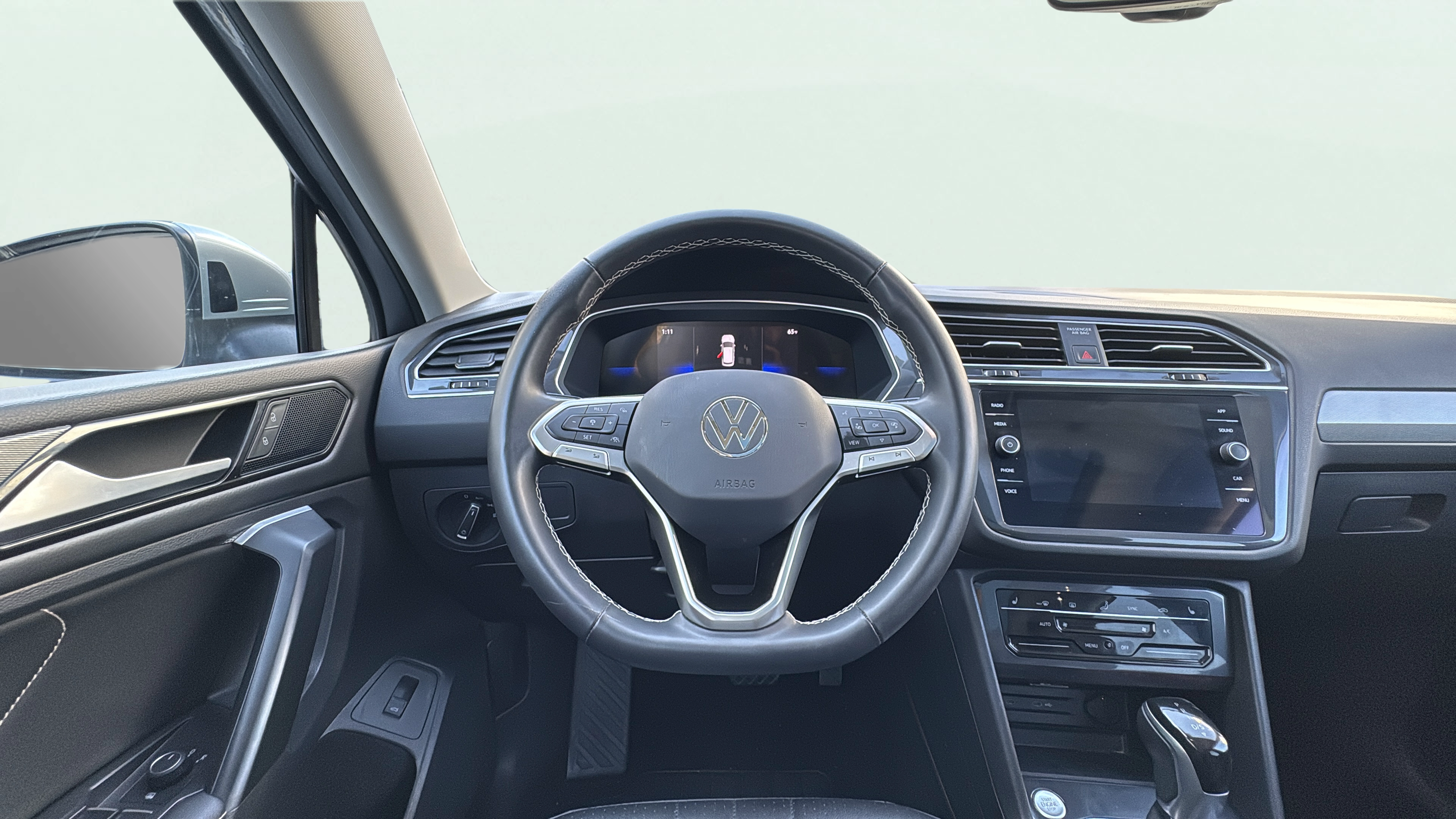 Vehicle interior 1