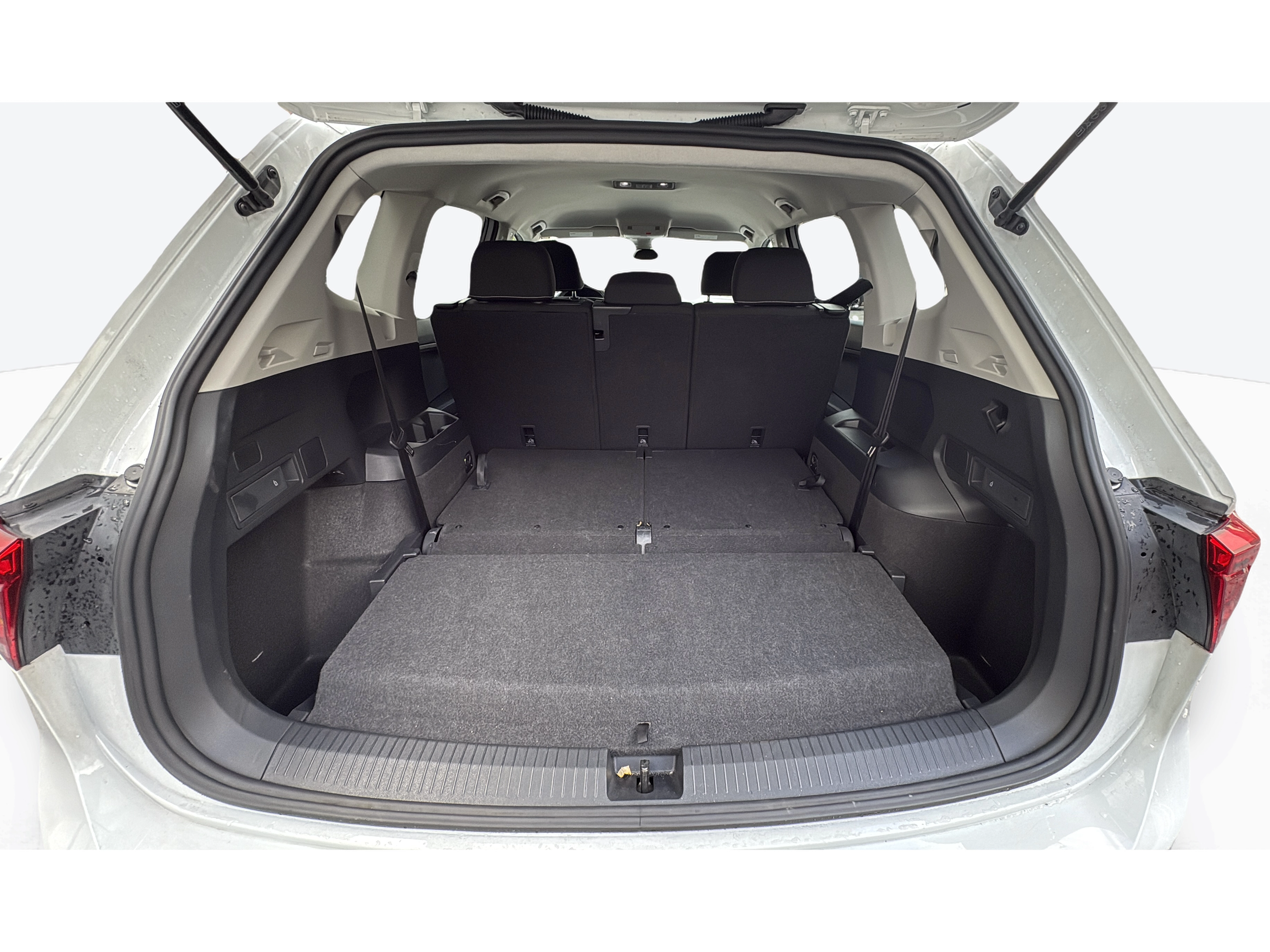 Vehicle interior 1