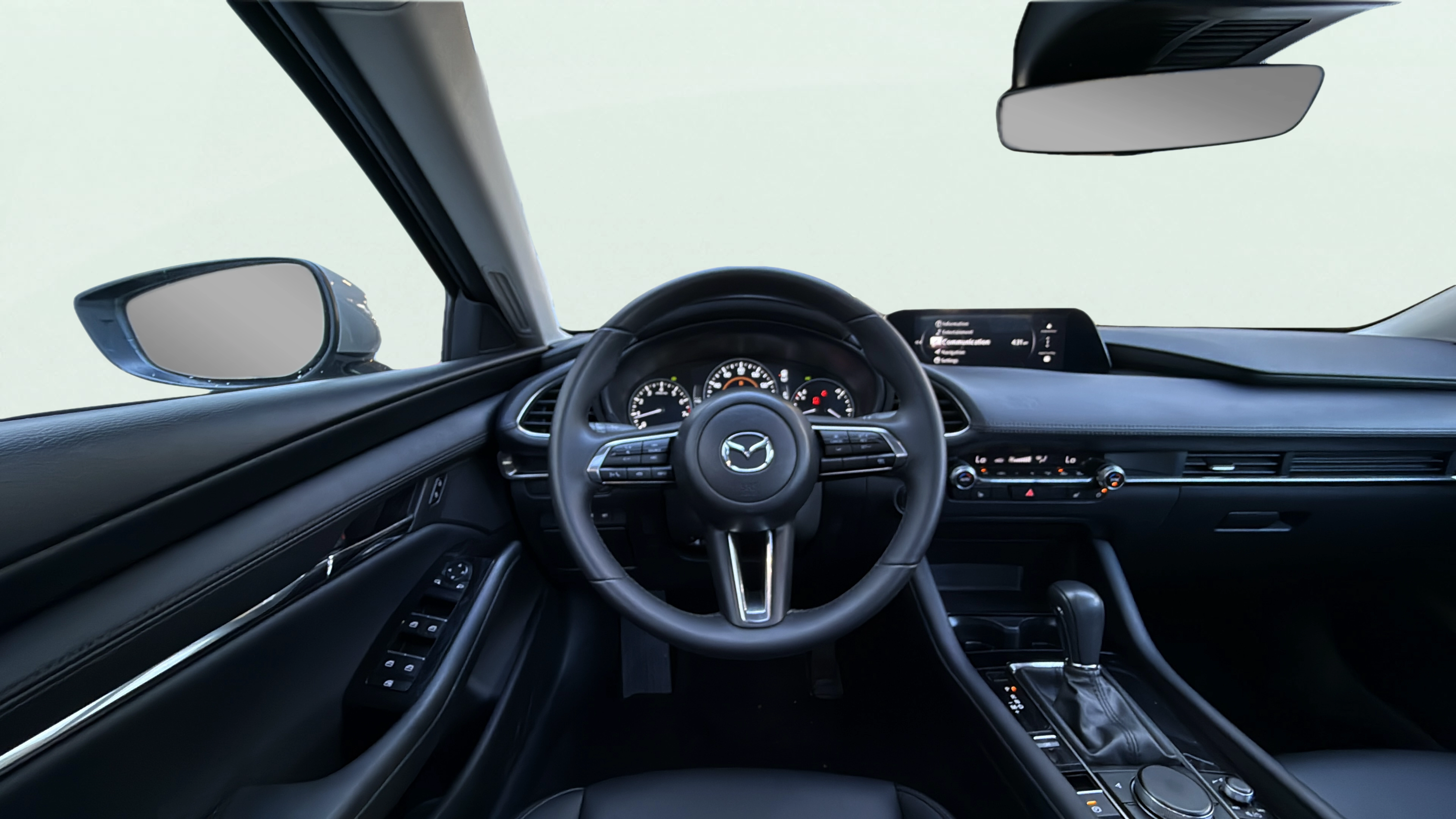 Vehicle interior 360 preview