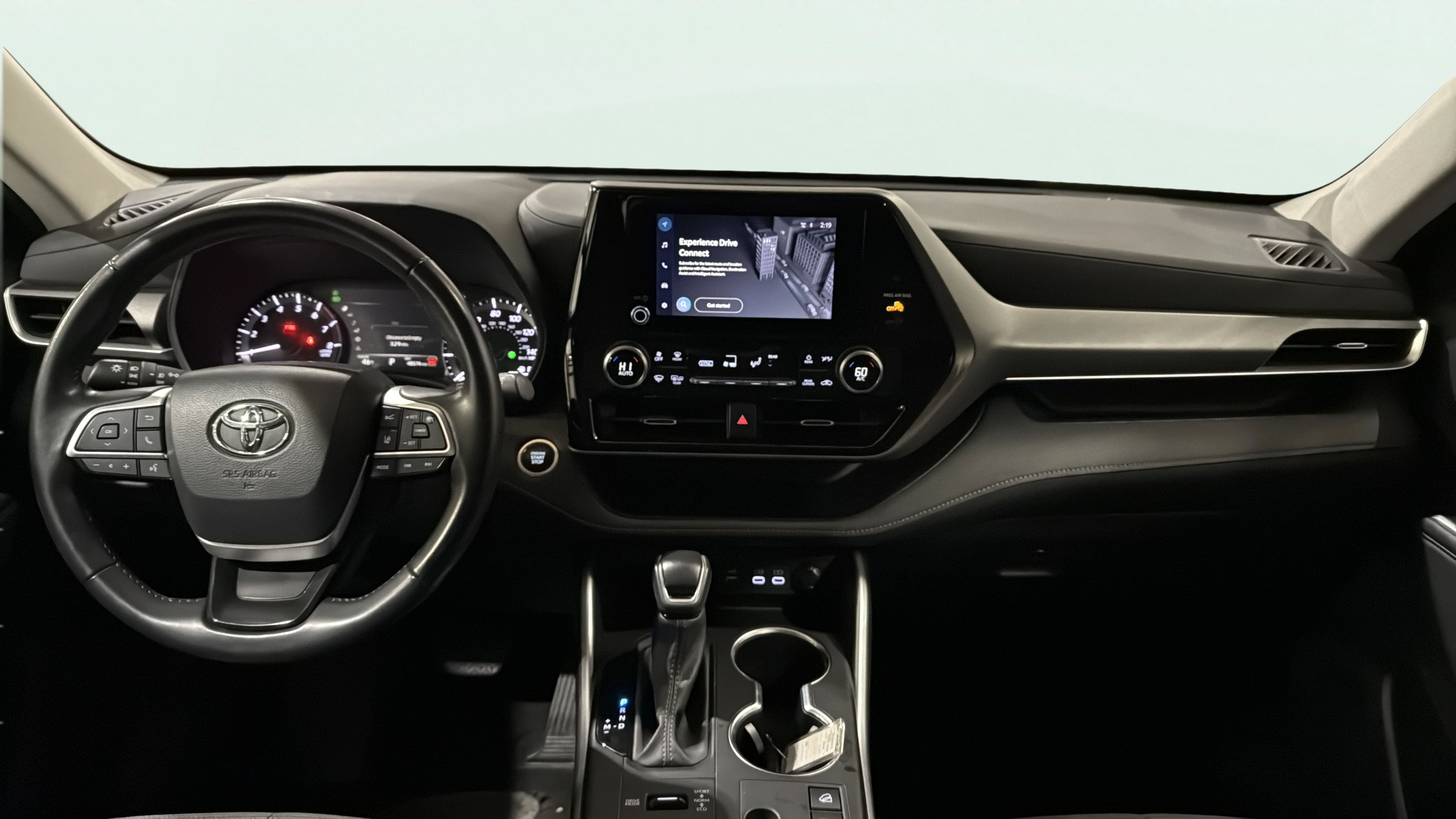 Vehicle interior 360 preview