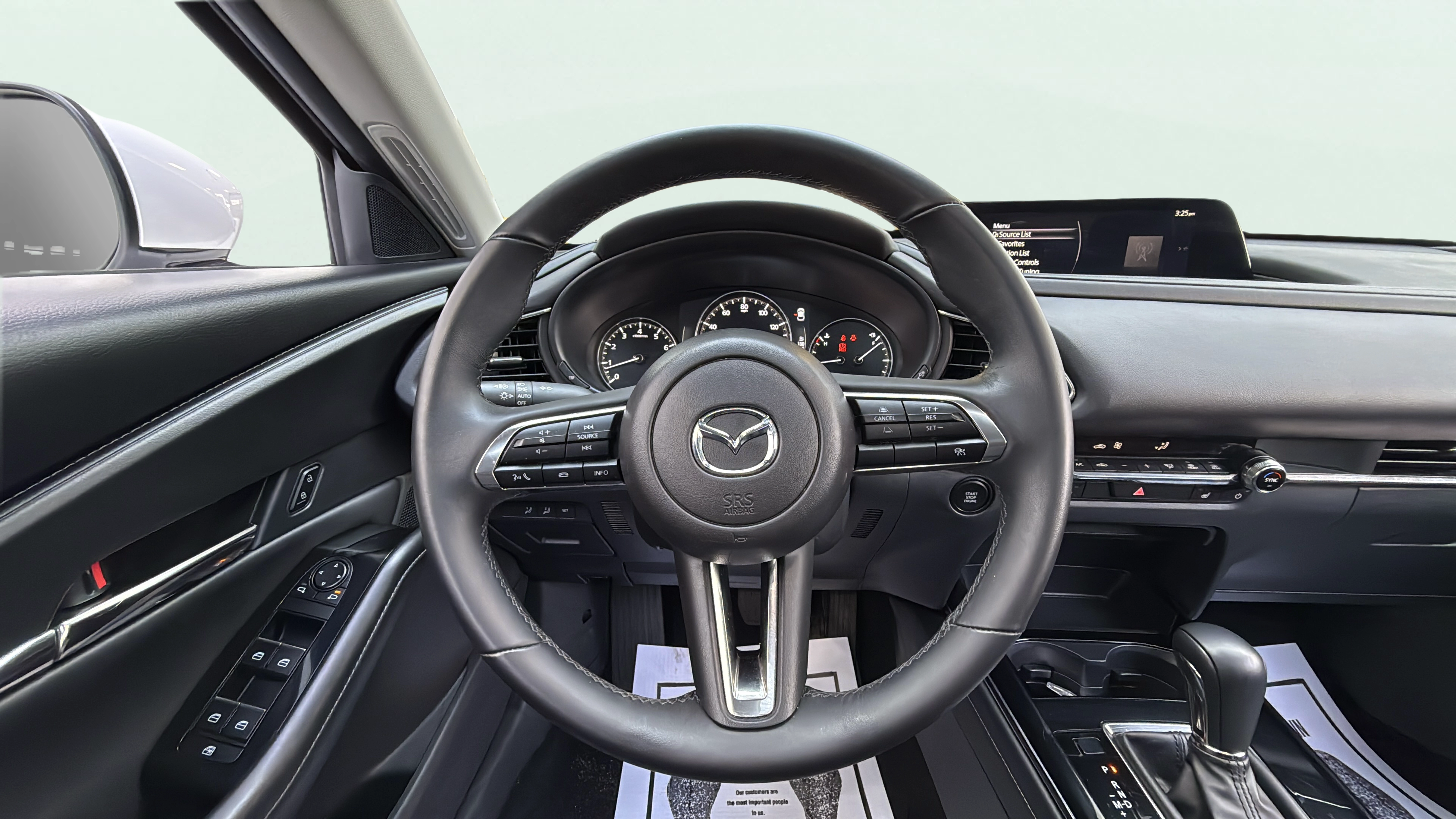 Vehicle interior 360 preview