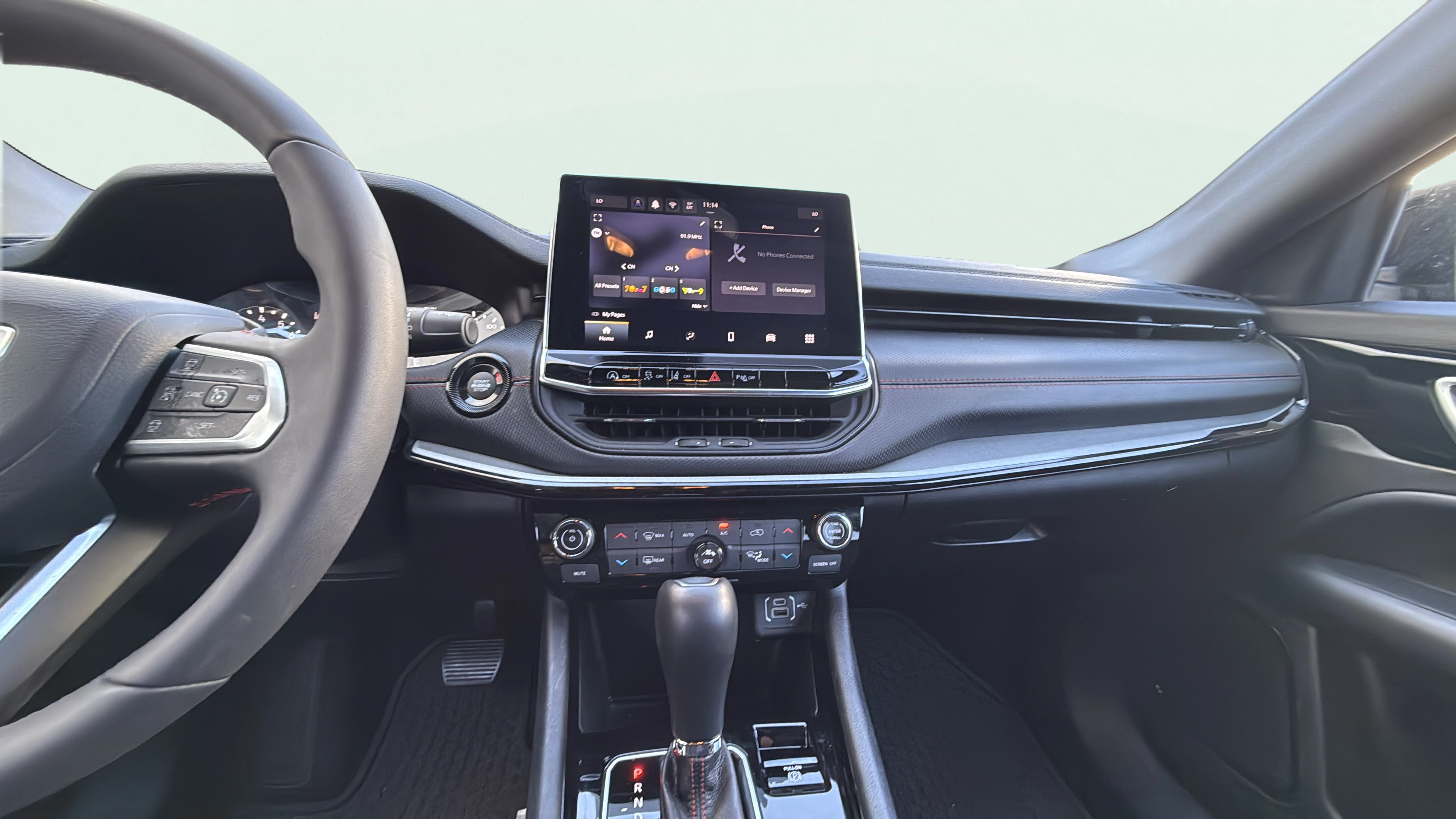 Vehicle interior 360 preview