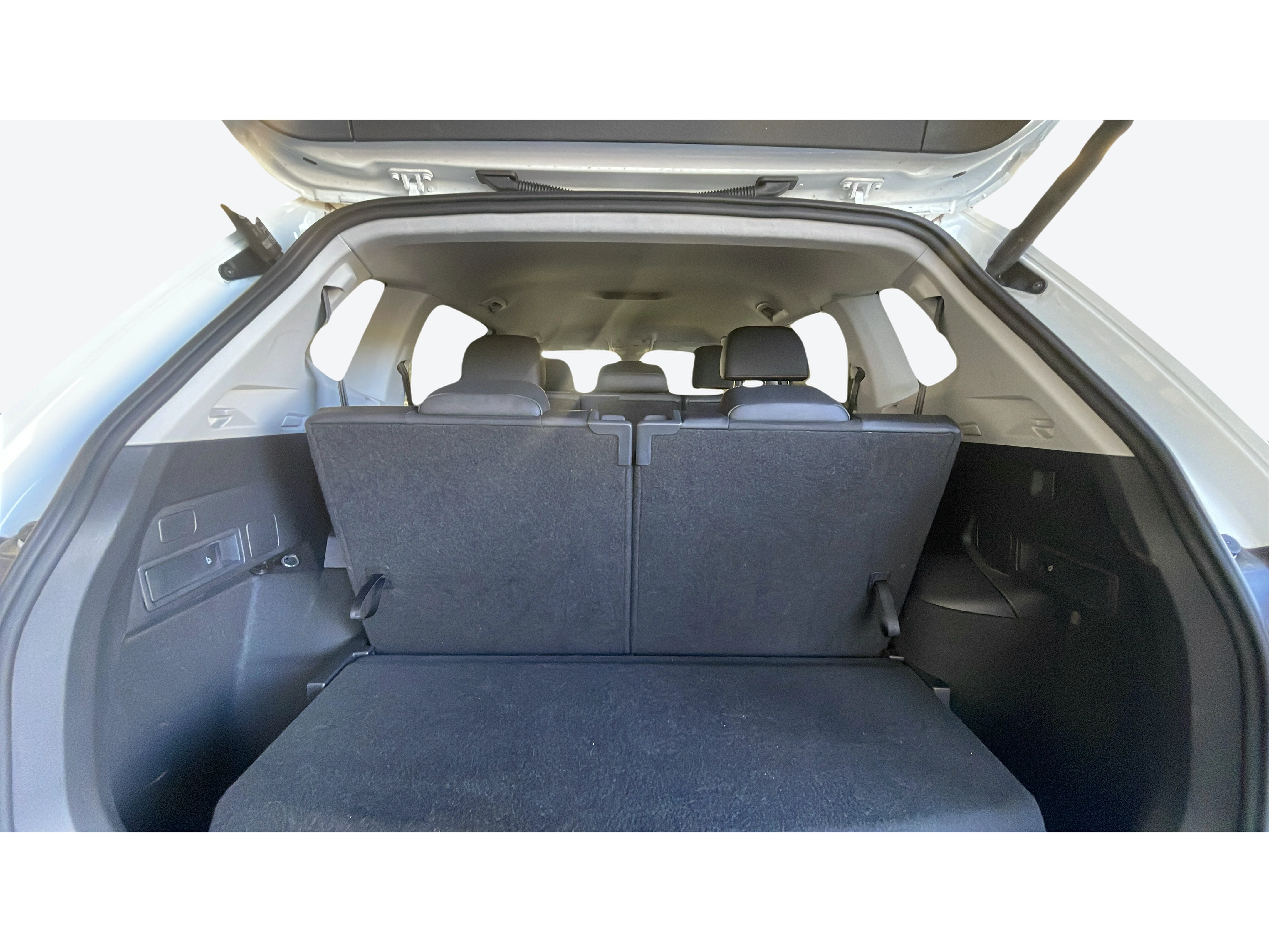 Vehicle interior 1