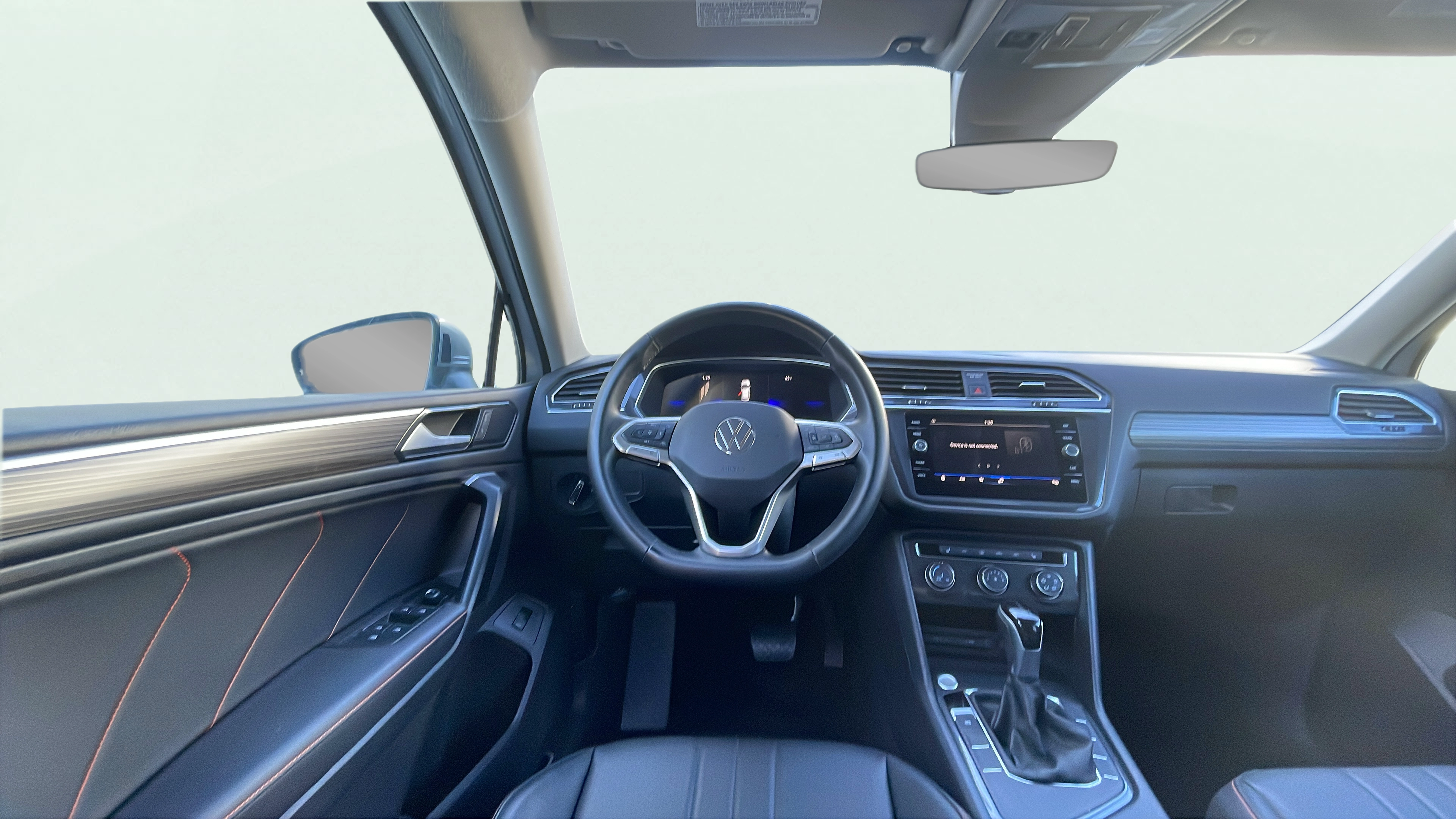 Vehicle interior 360 preview