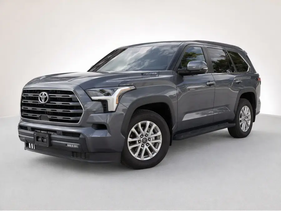 2025 Toyota Sequoia — image 1 of 9