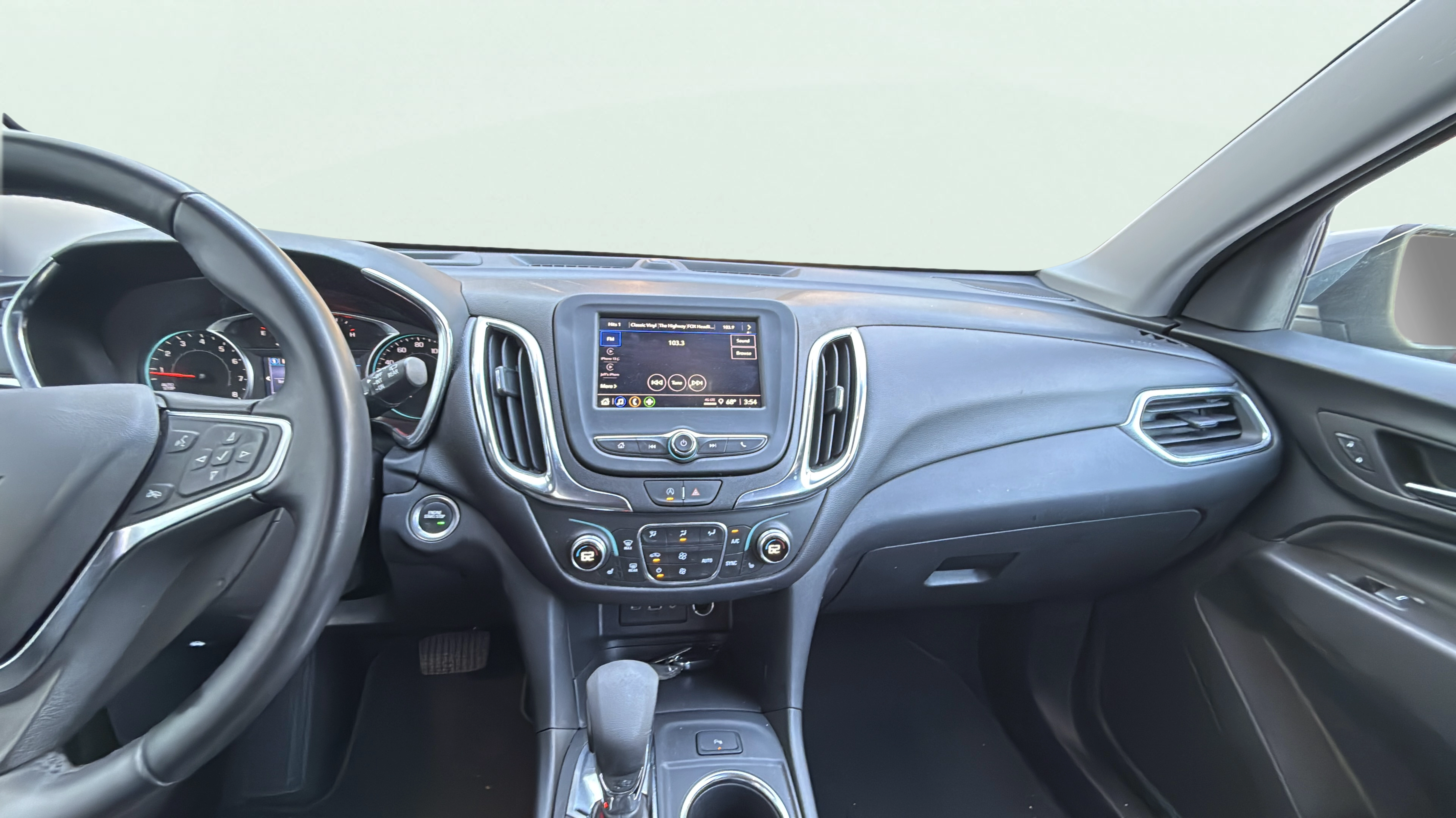 Vehicle interior 360 preview