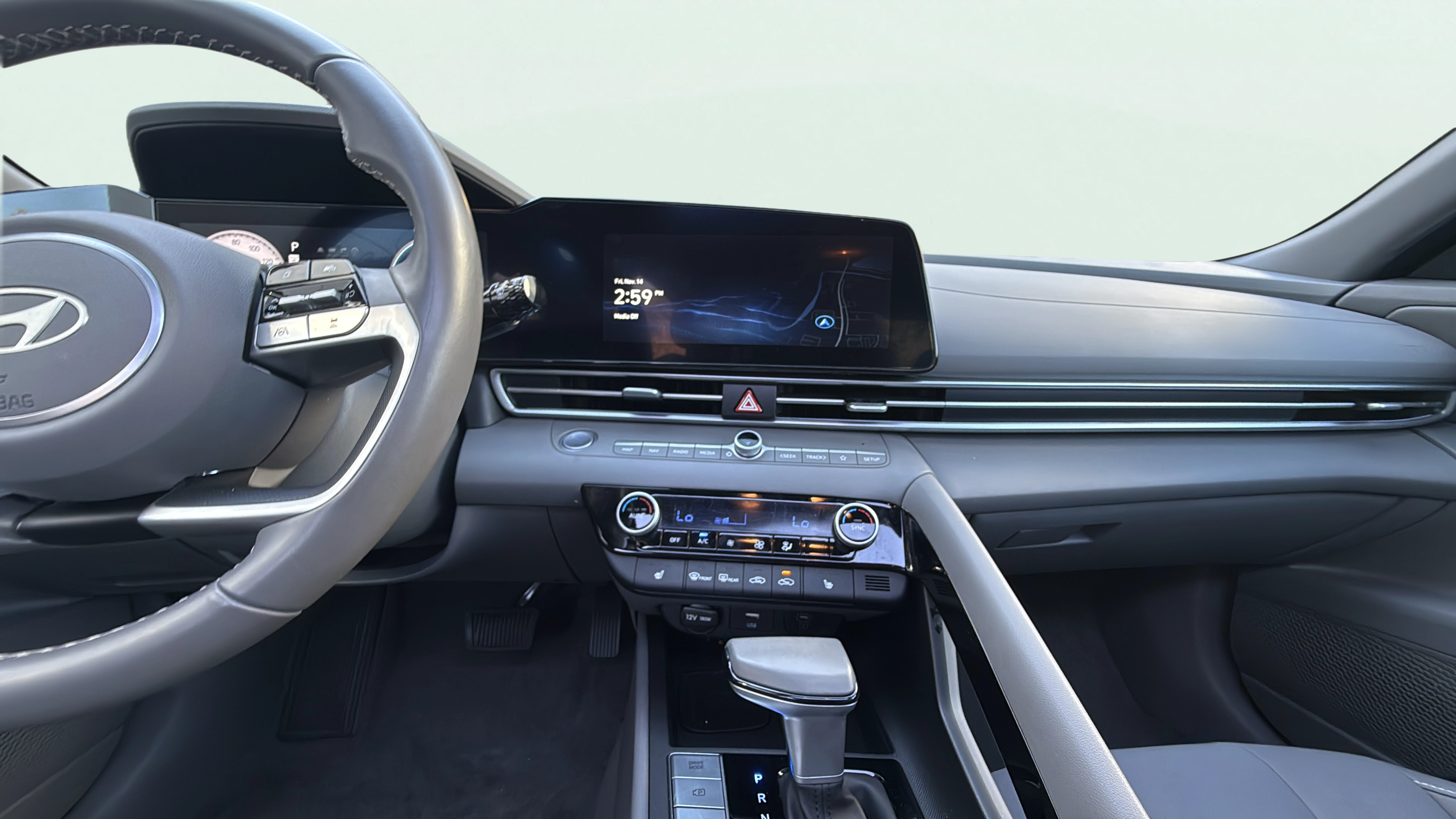 Vehicle interior 360 preview