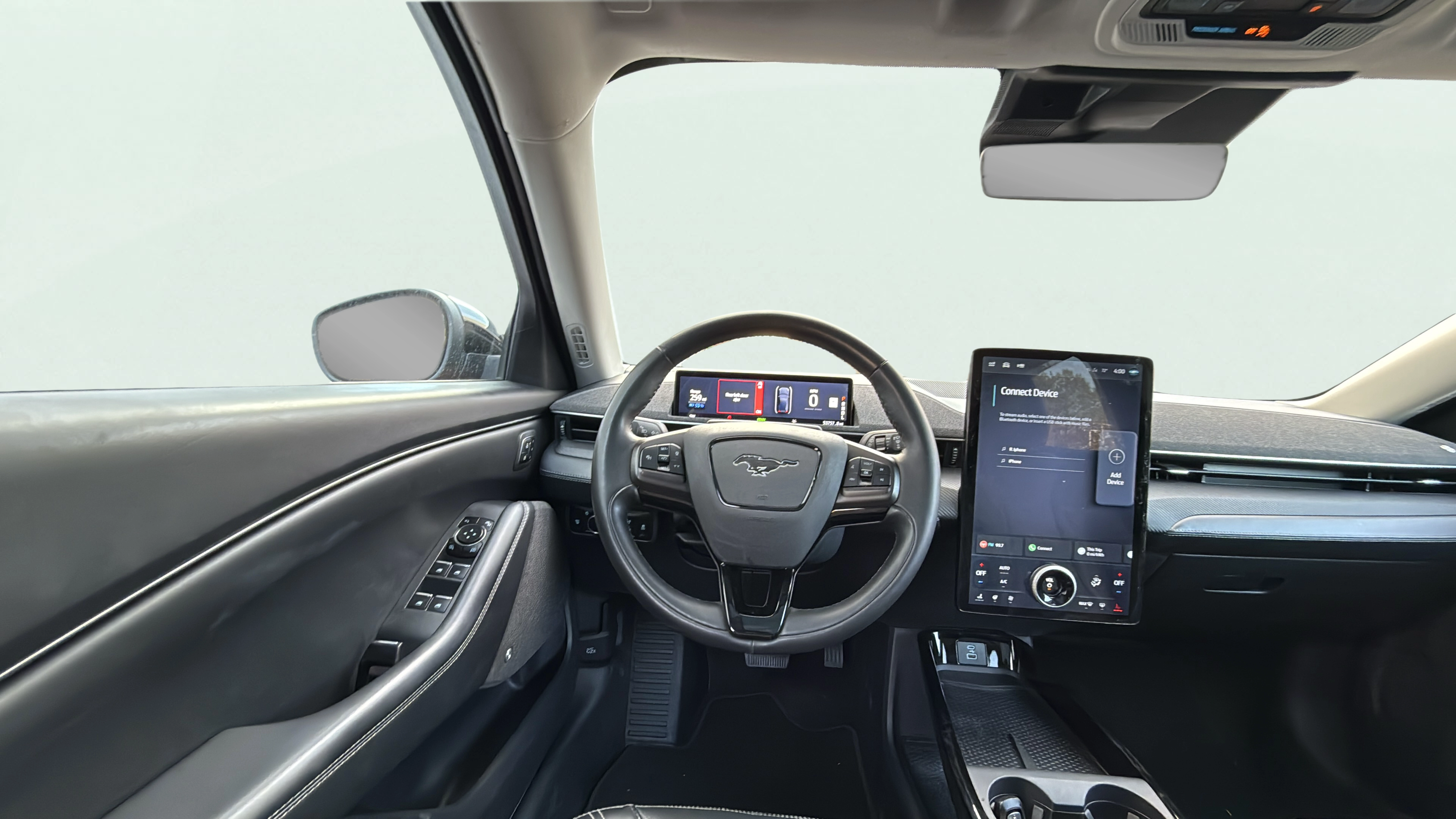 Vehicle interior 360 preview