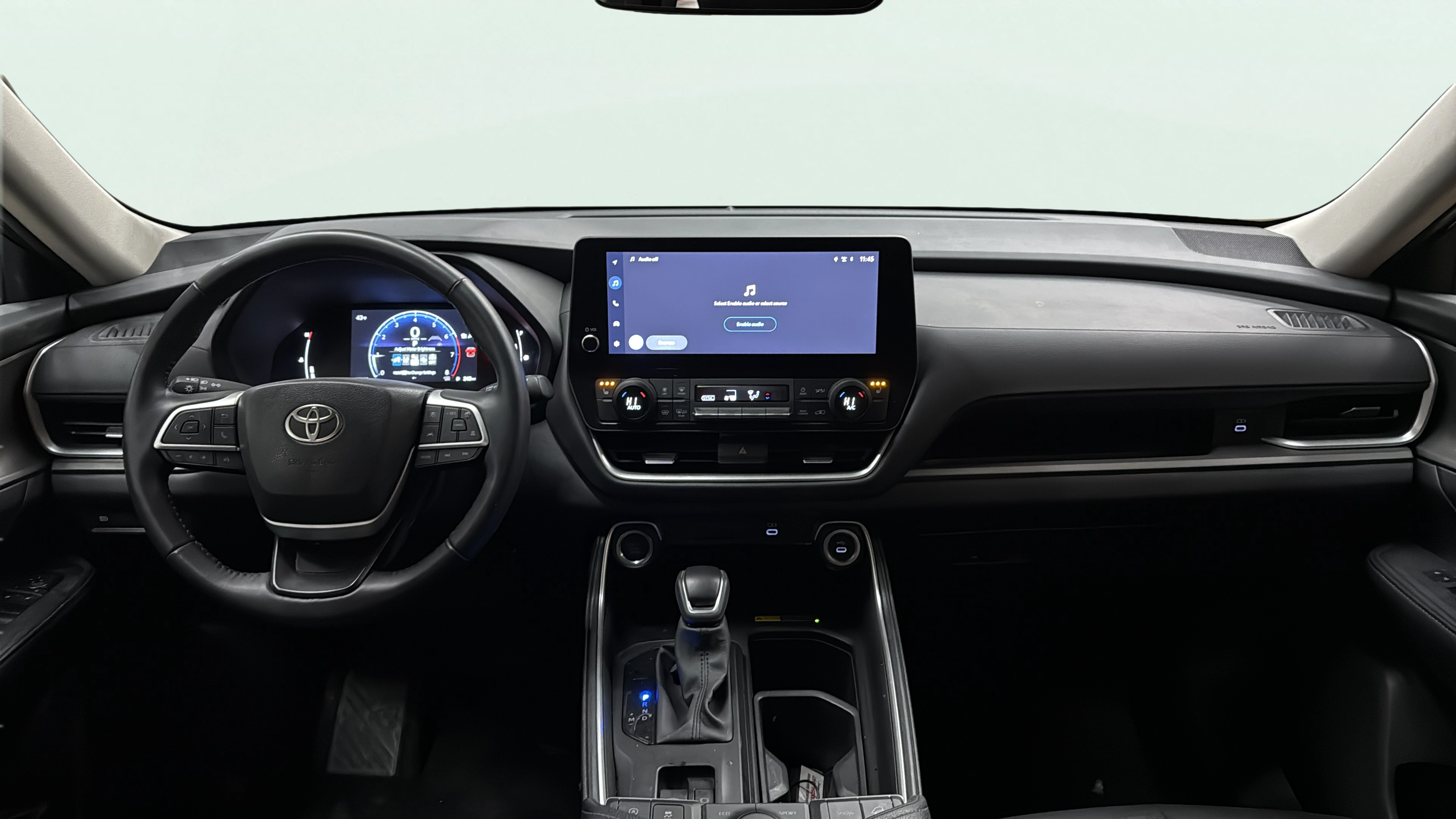 Vehicle interior 360 preview