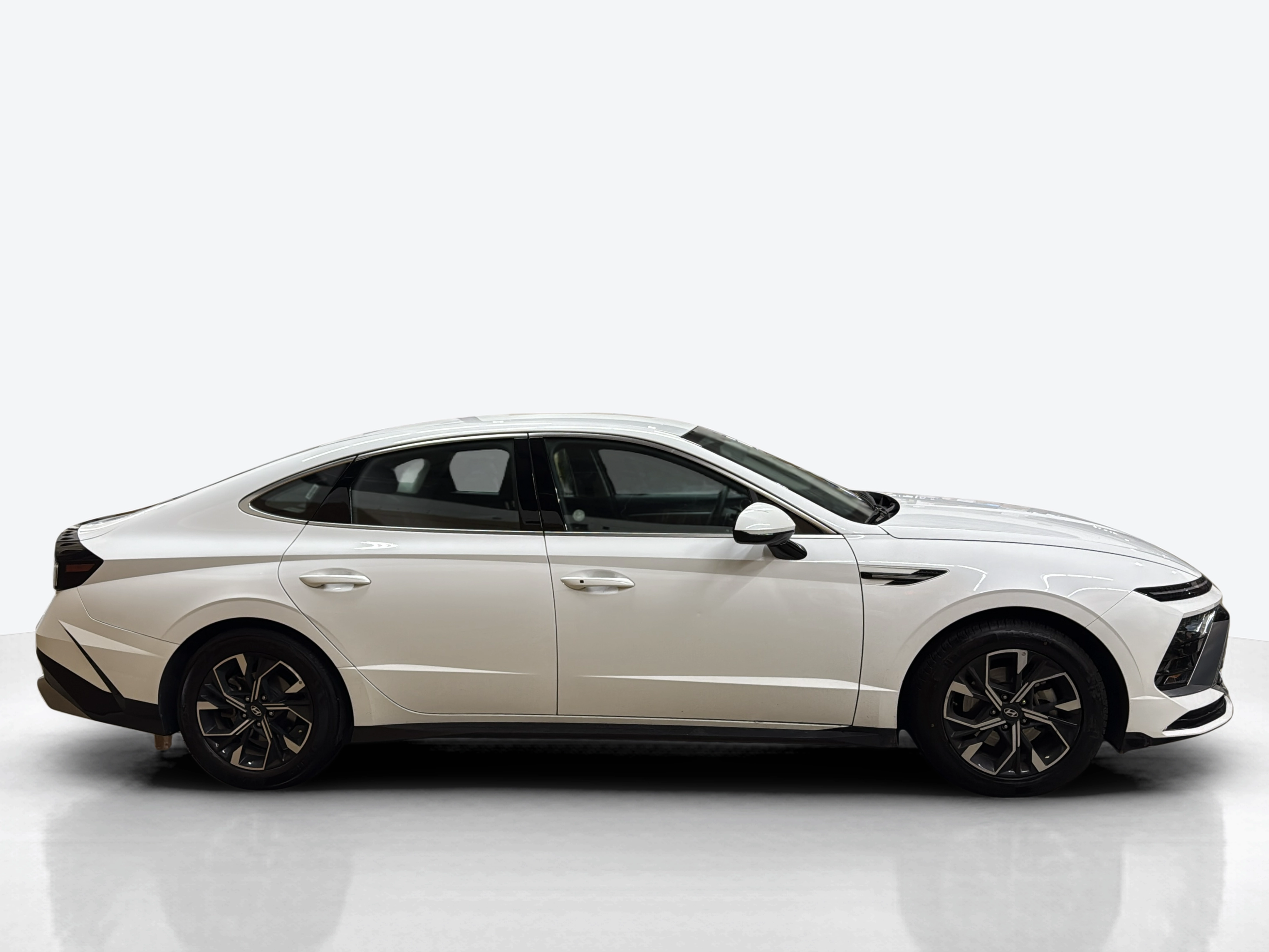 Vehicle exterior side