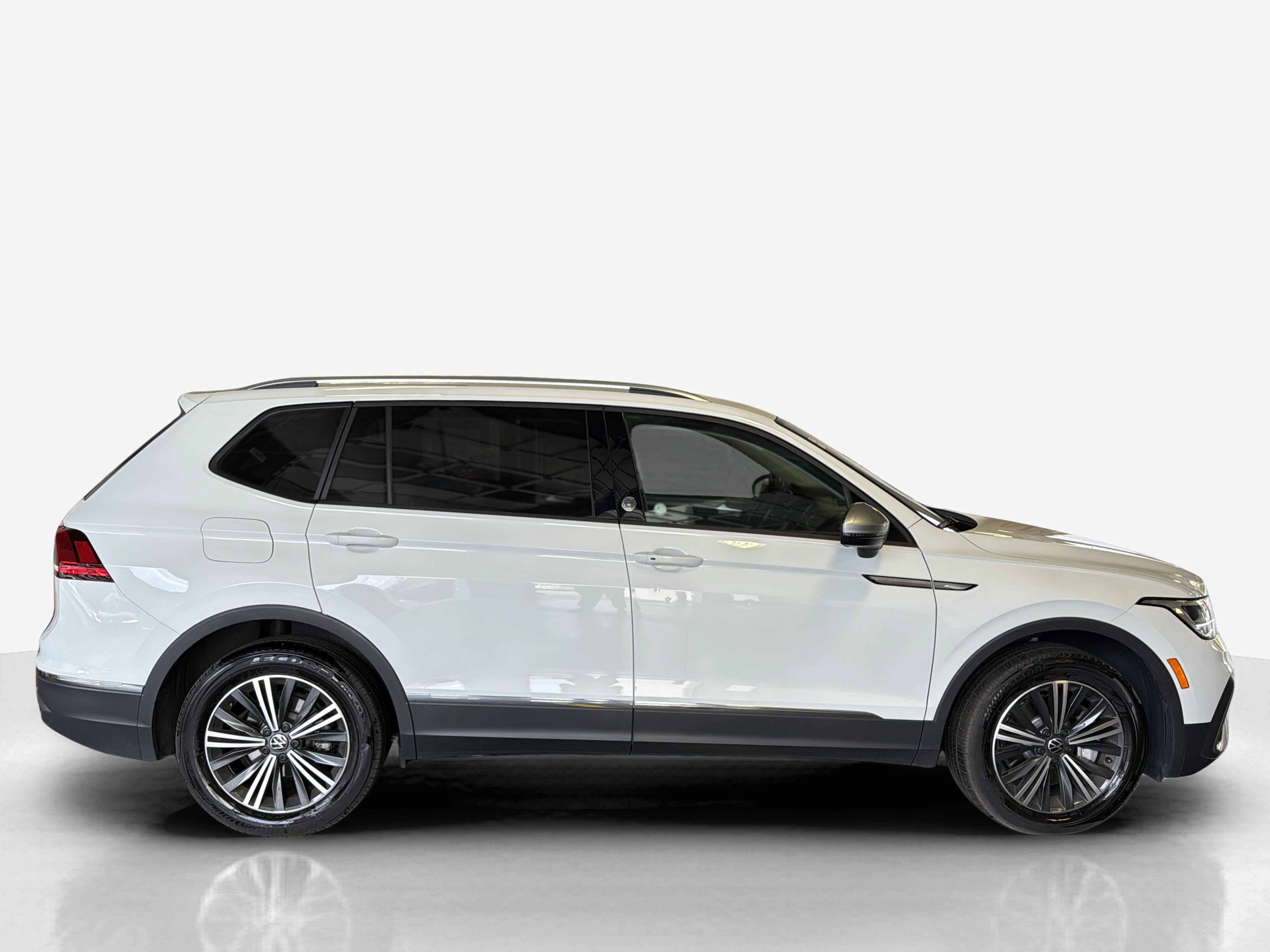 Vehicle exterior side