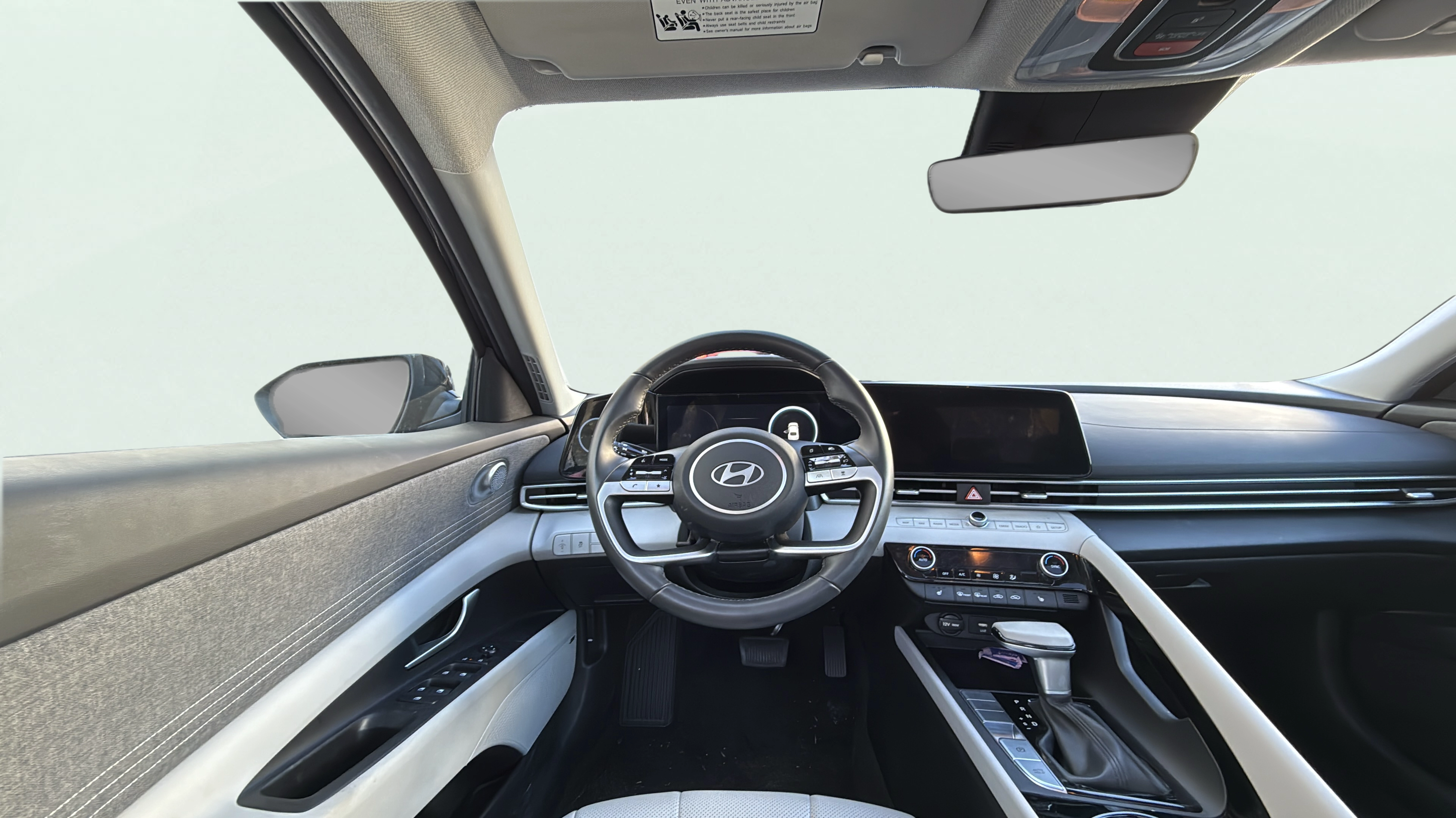 Vehicle interior 360 preview