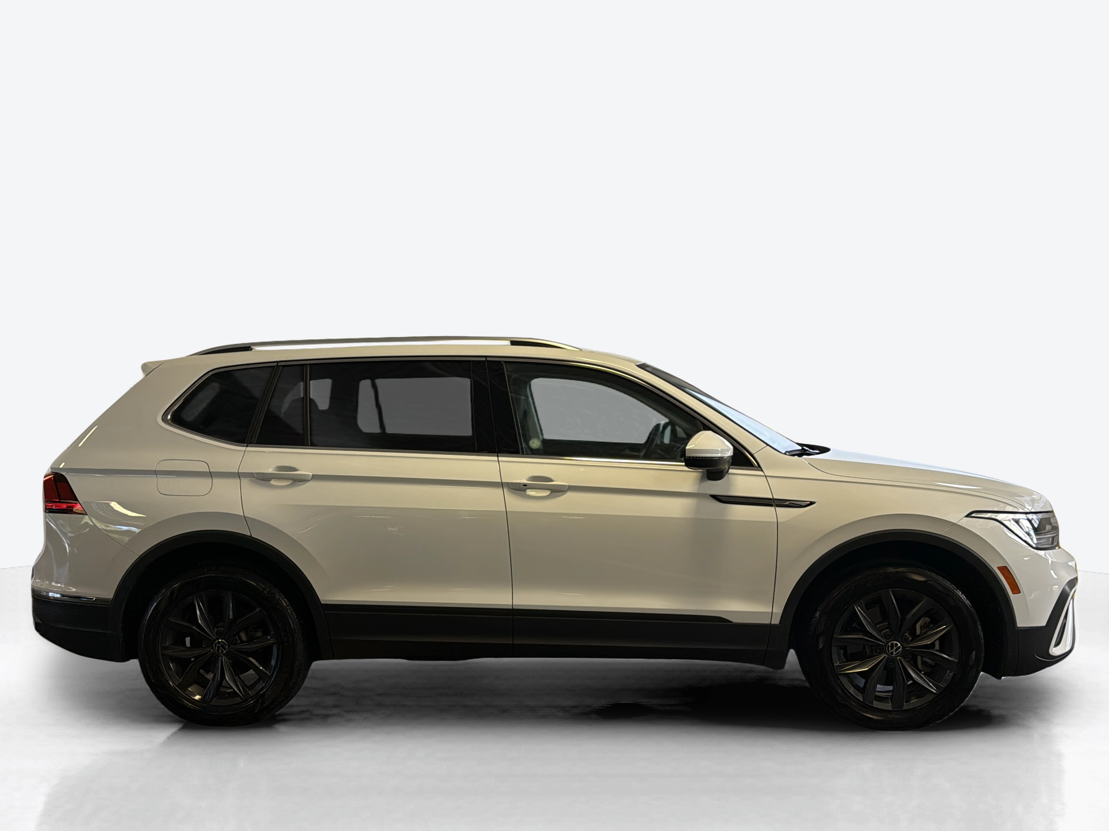 Vehicle exterior side