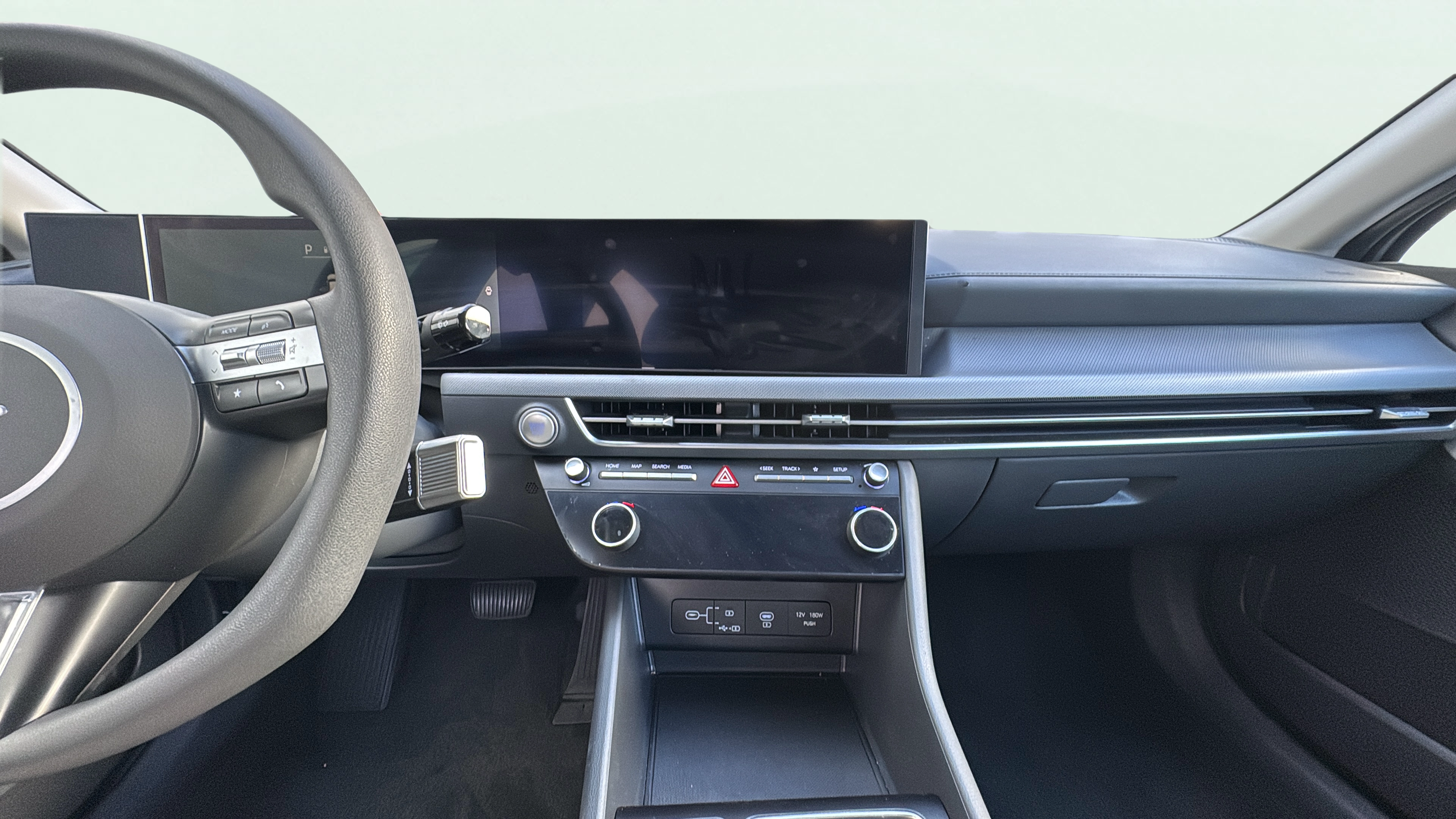 Vehicle interior 360 preview