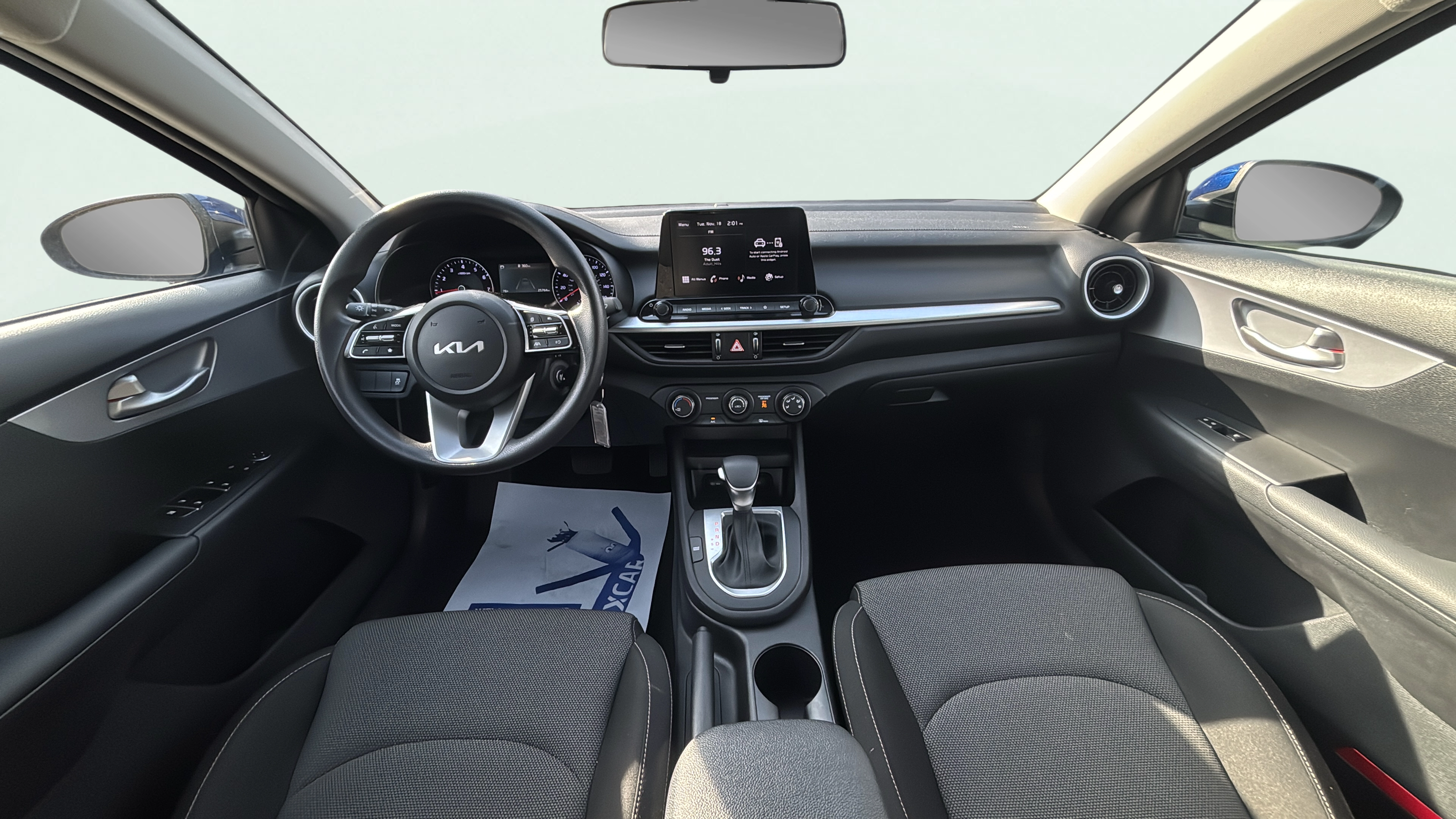 Vehicle interior 360 preview