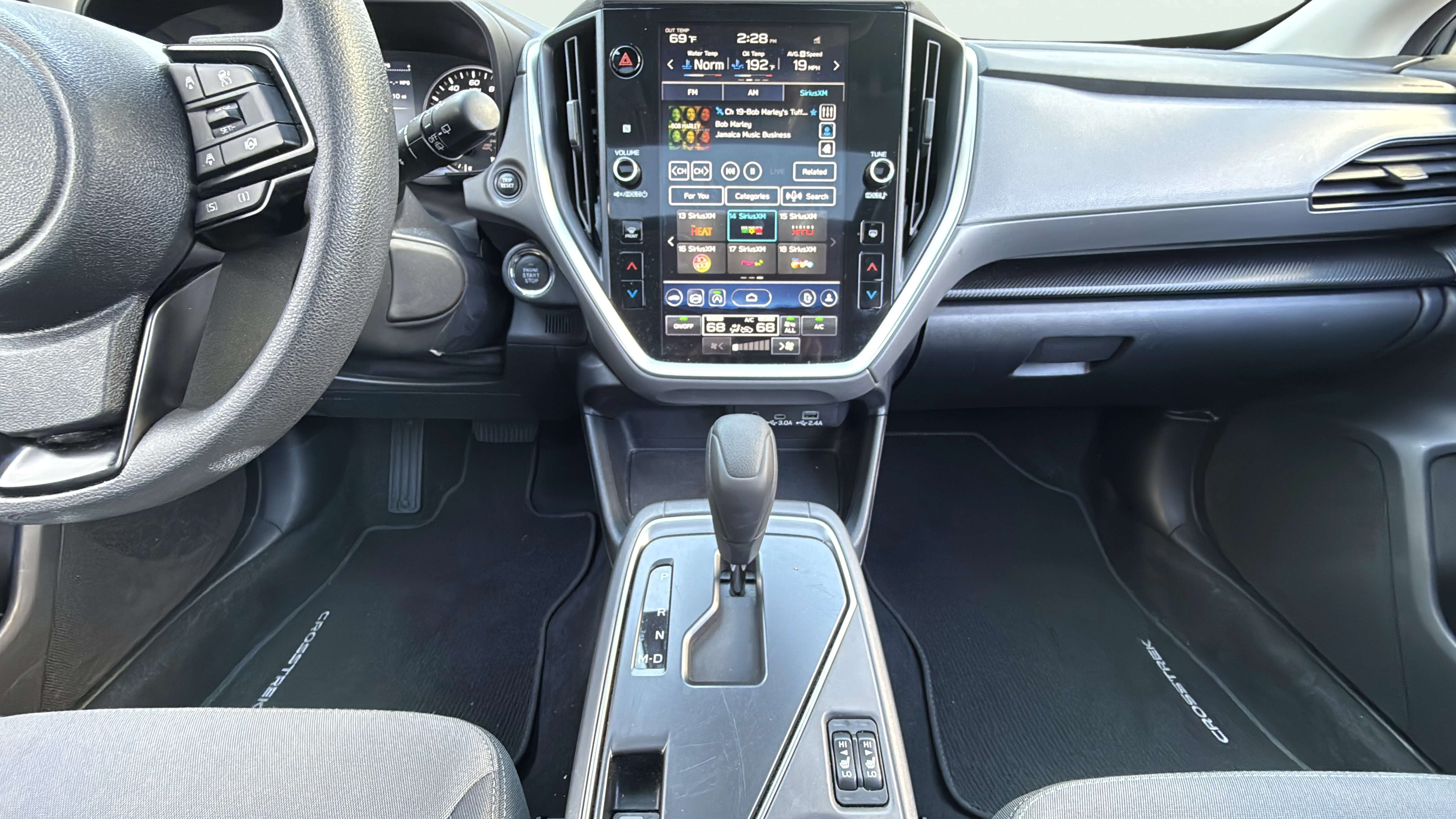 Vehicle interior 360 preview