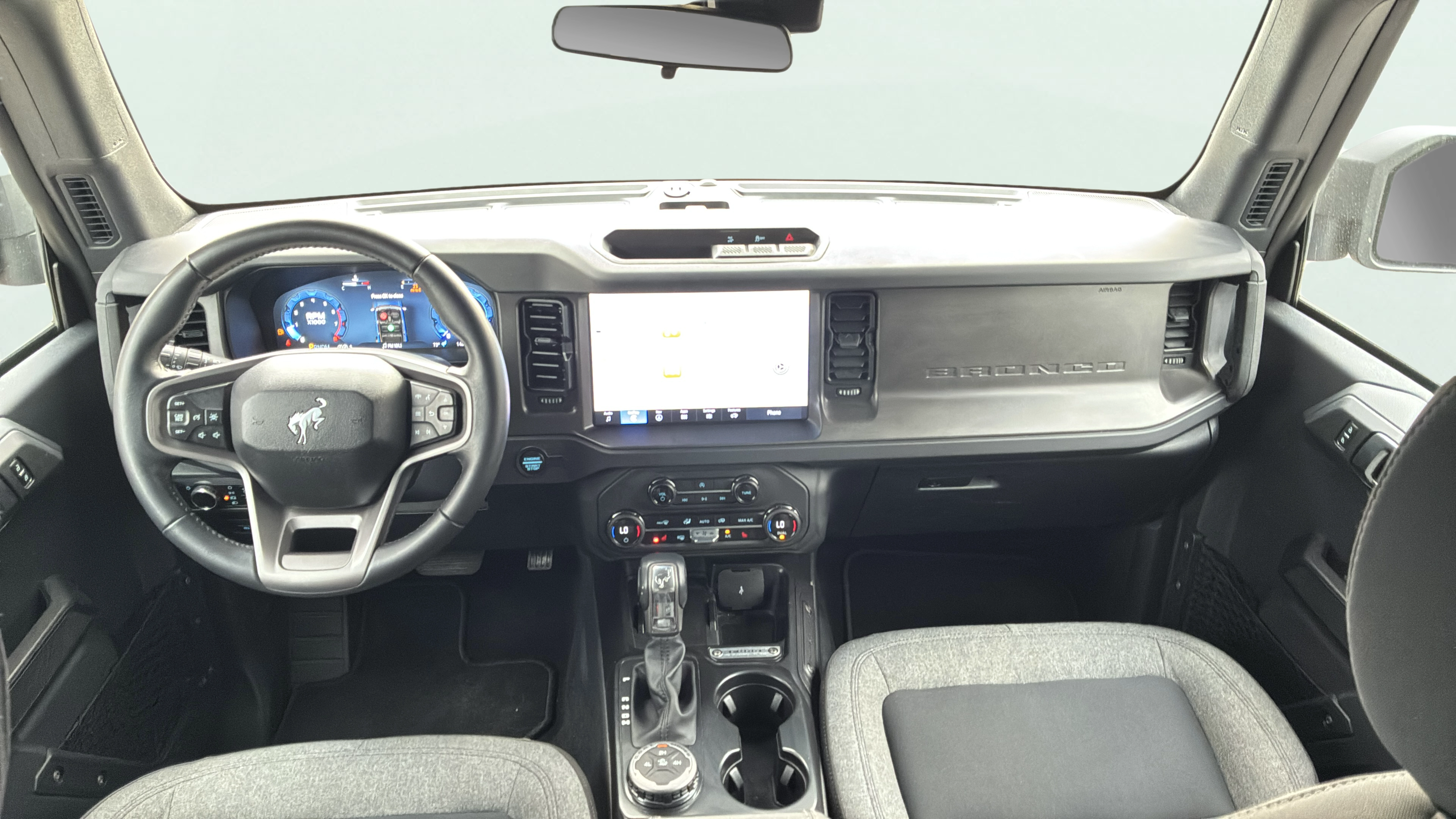 Vehicle interior 360 preview