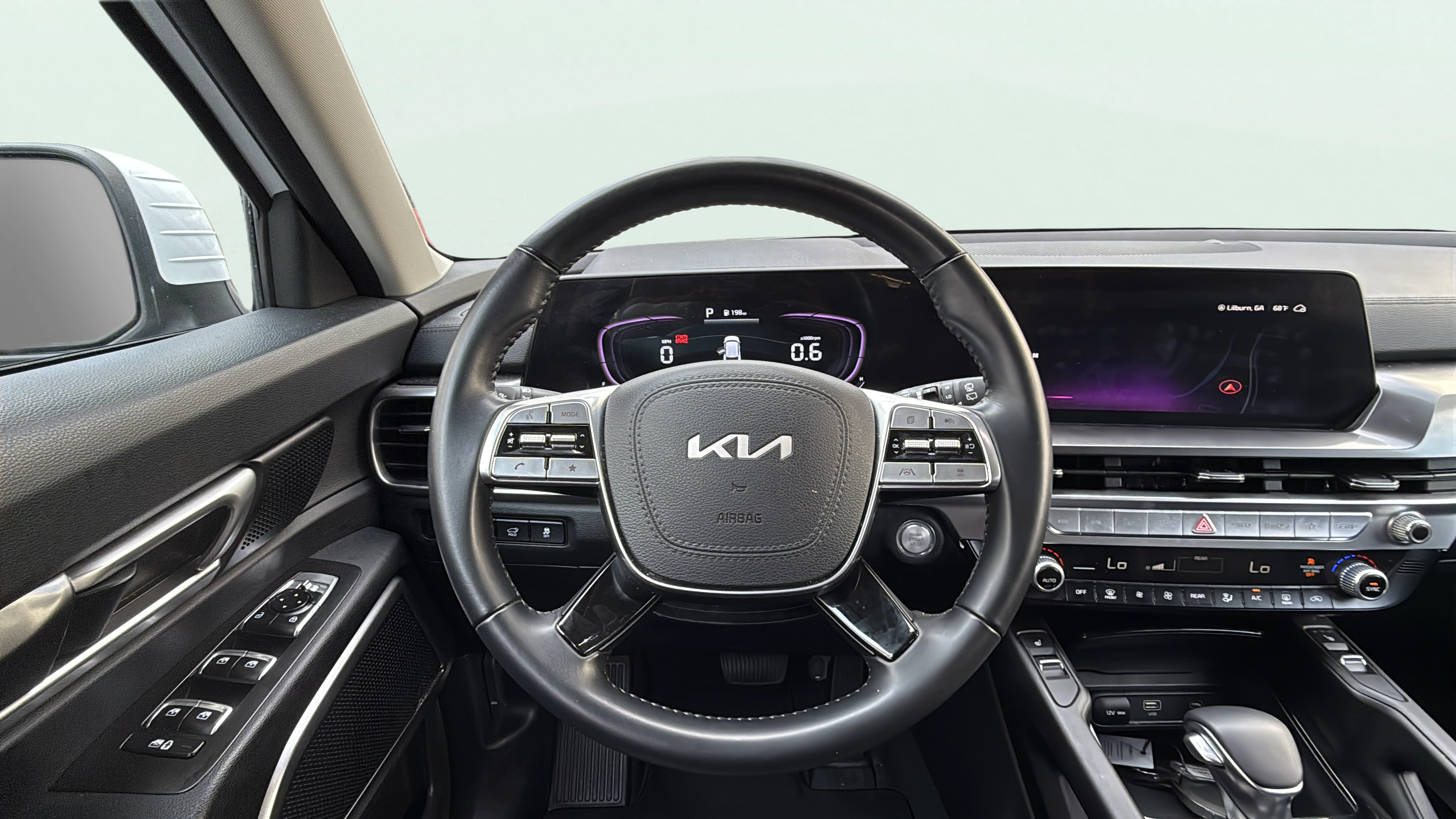 Vehicle interior 360 preview