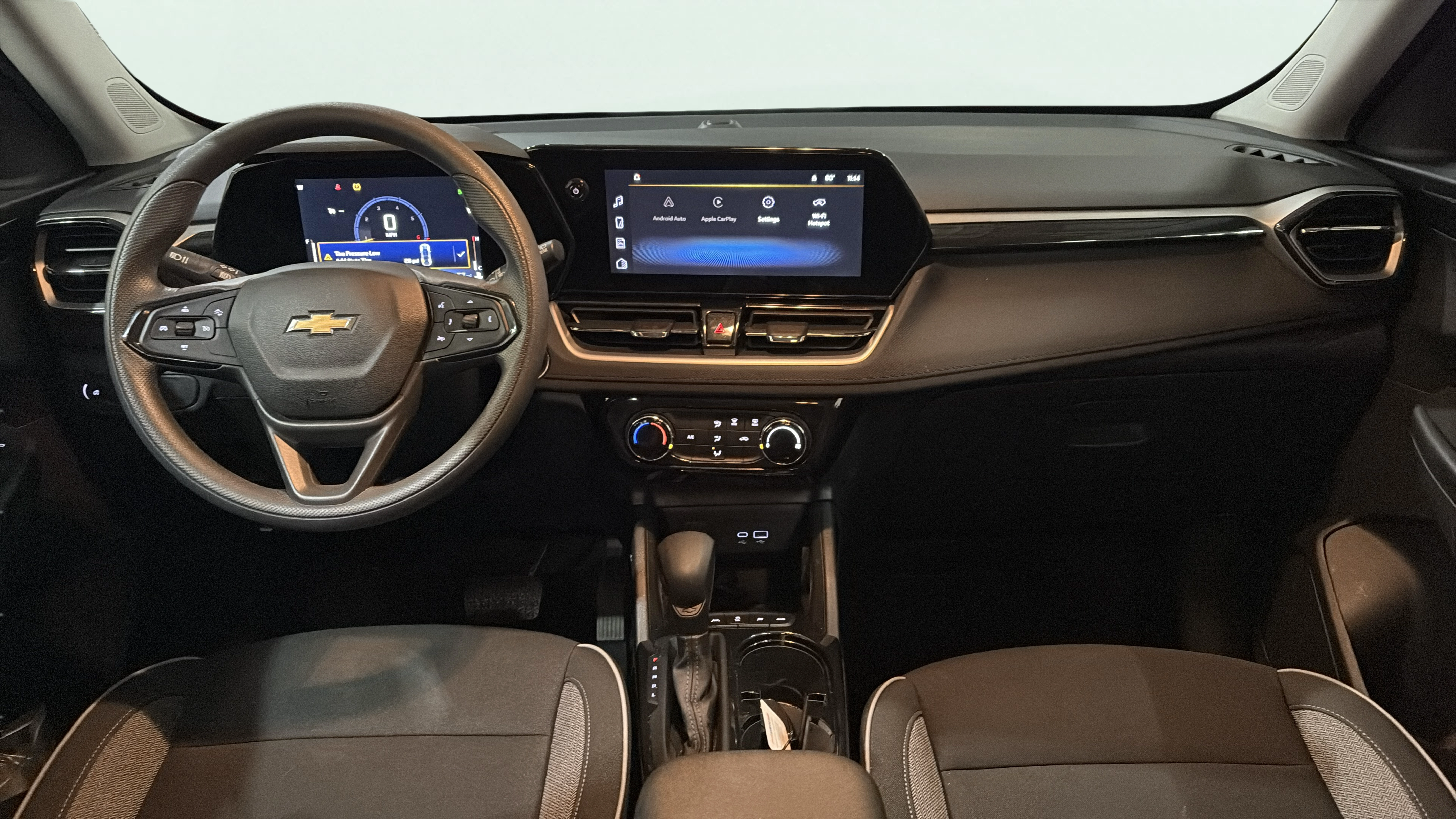 Vehicle interior 360 preview