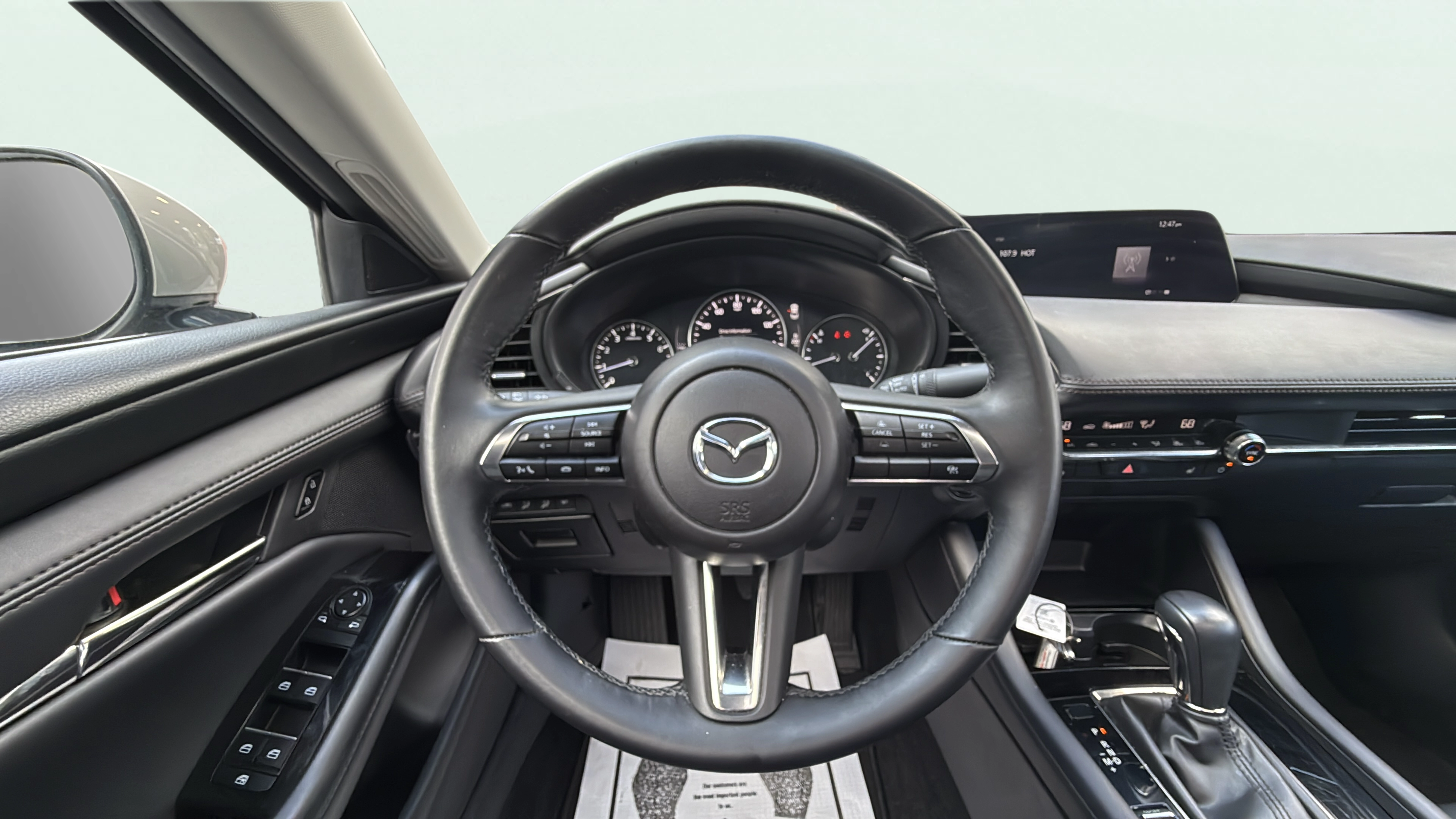 Vehicle interior 360 preview