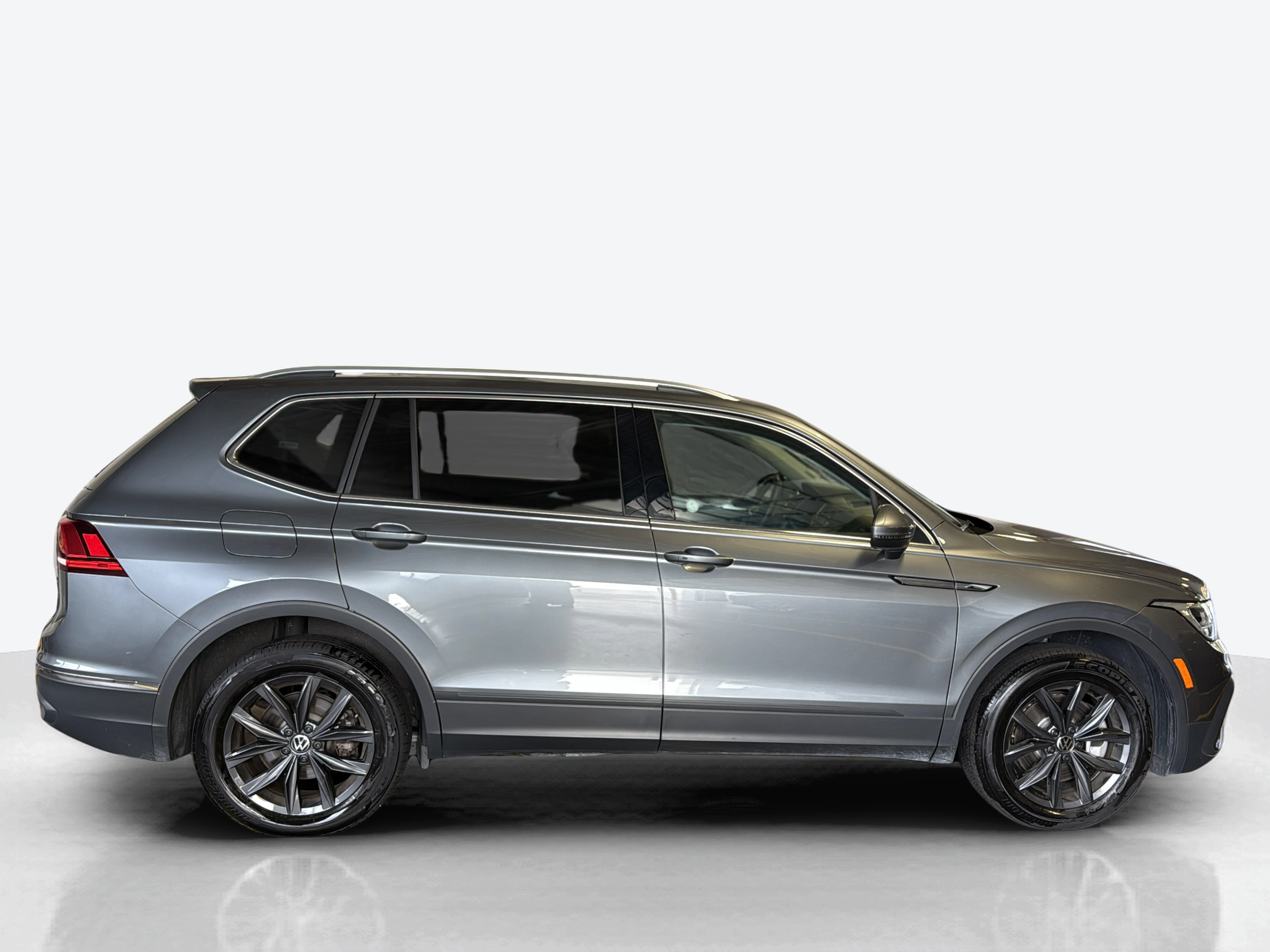 Vehicle exterior side