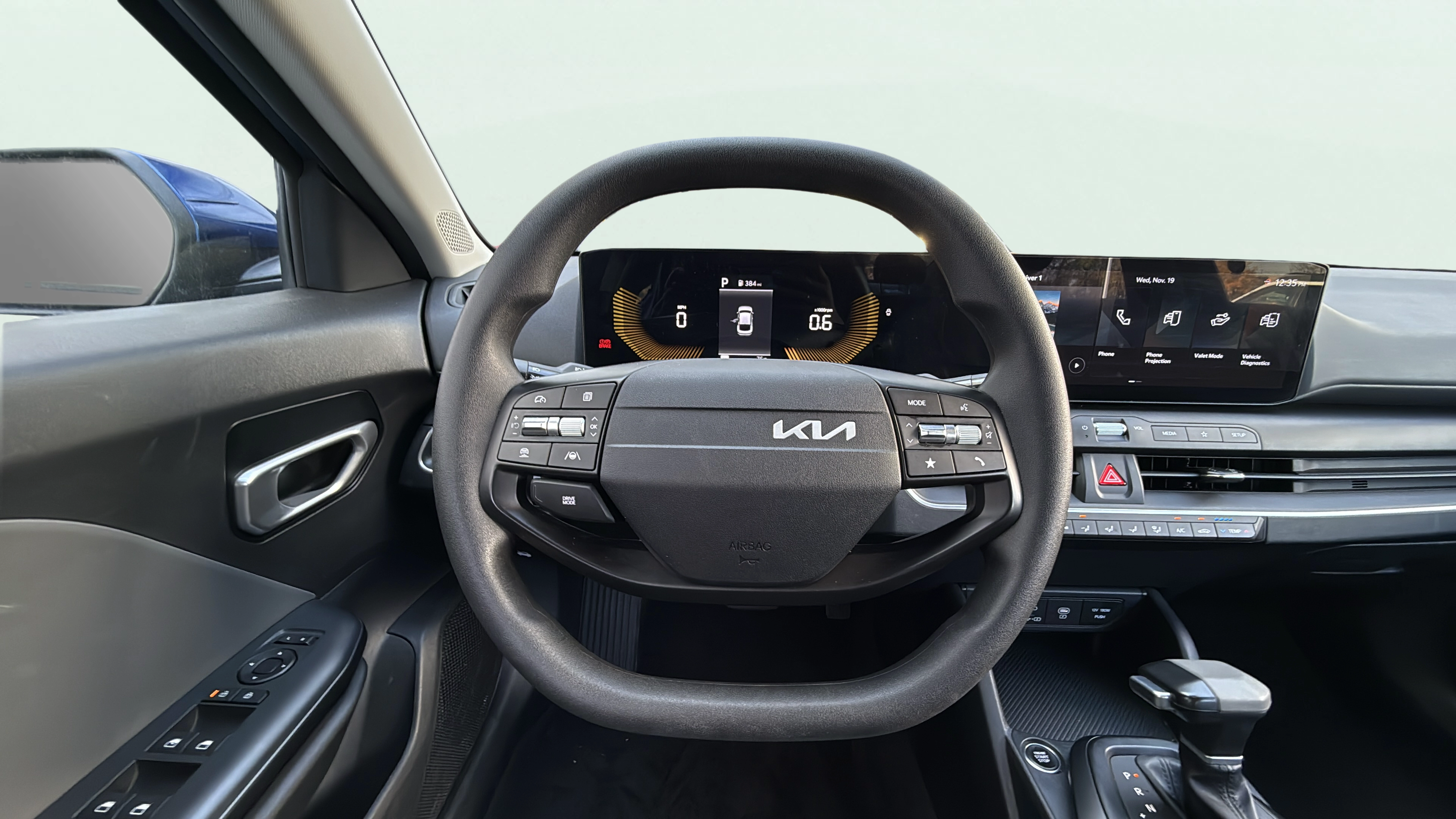 Vehicle interior 360 preview