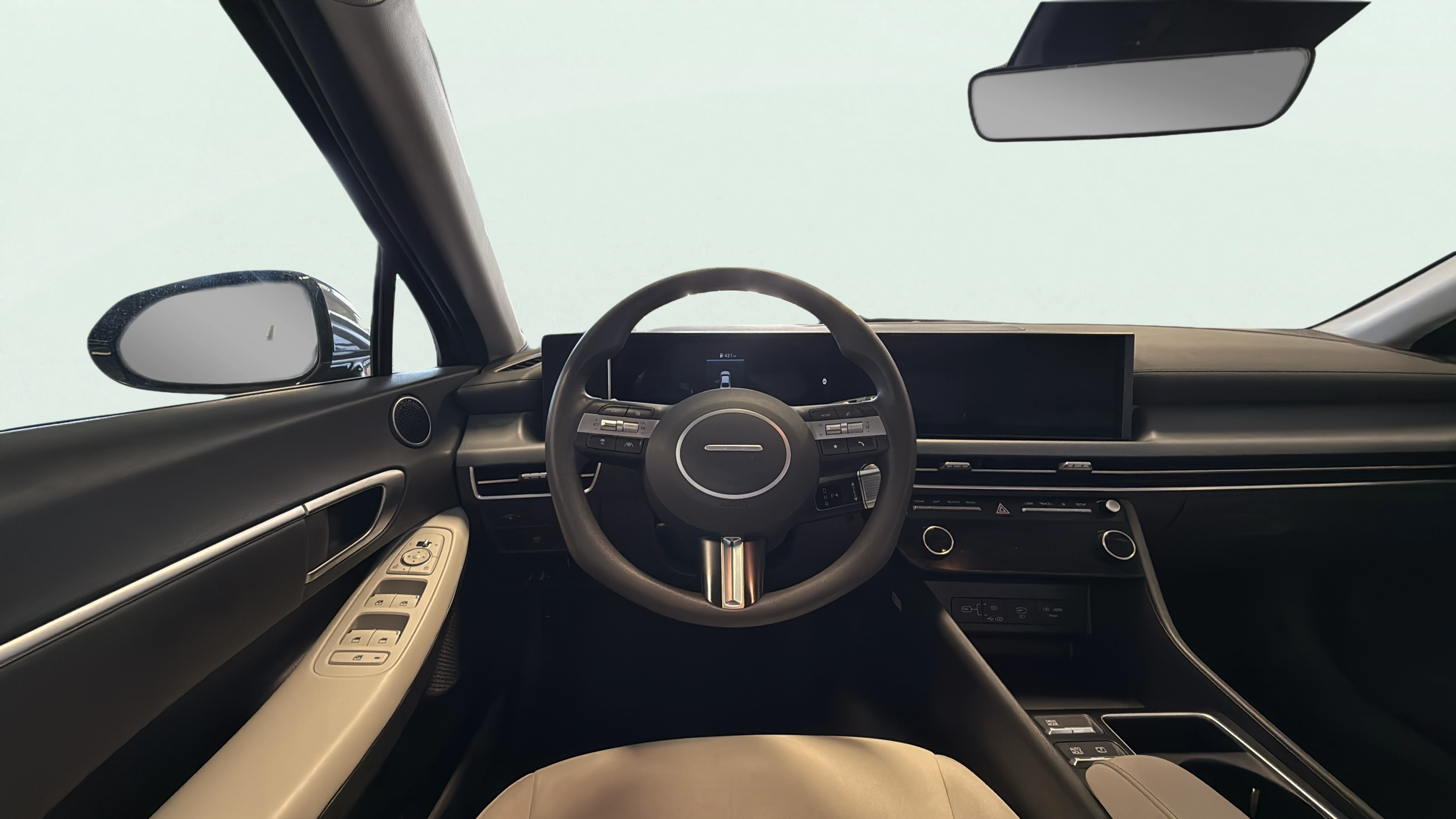 Vehicle interior 360 preview