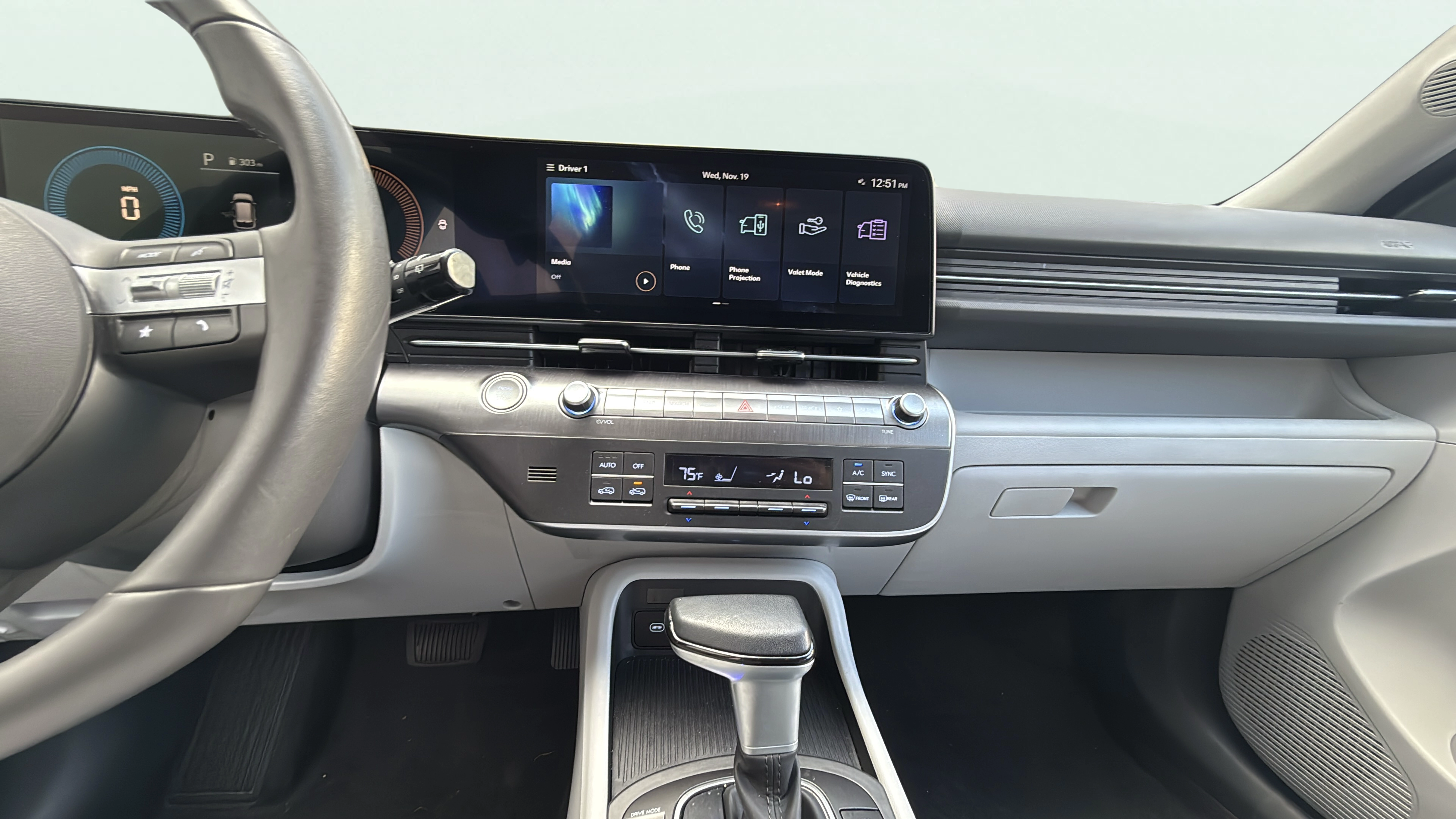 Vehicle interior 360 preview