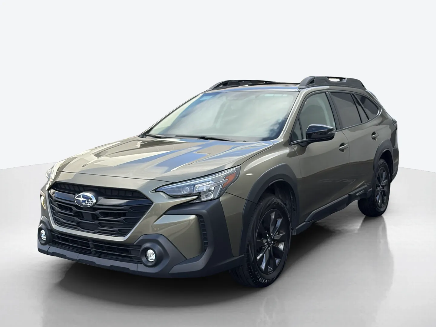 2025 Subaru Outback — image 1 of 8