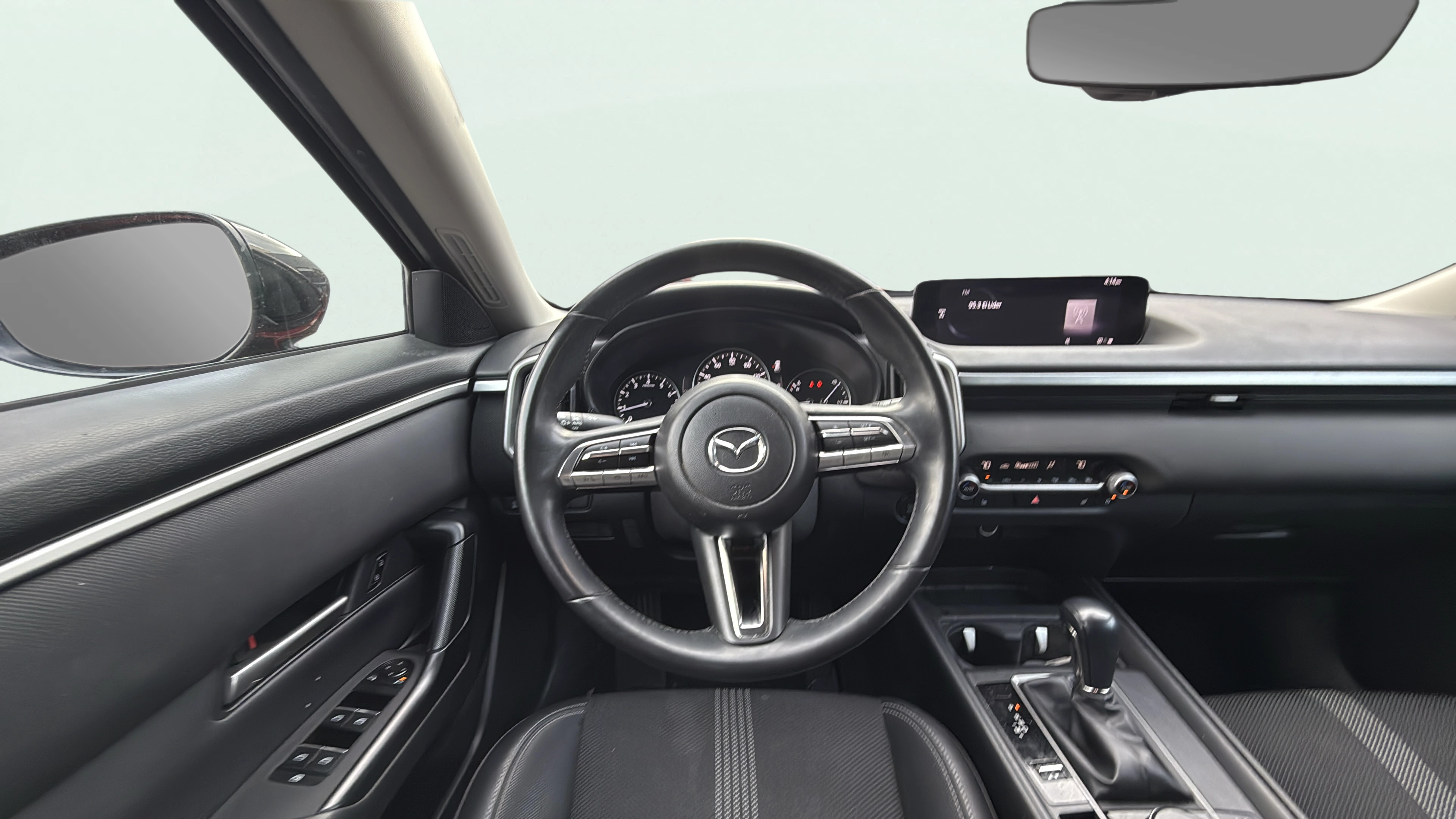 Vehicle interior 360 preview