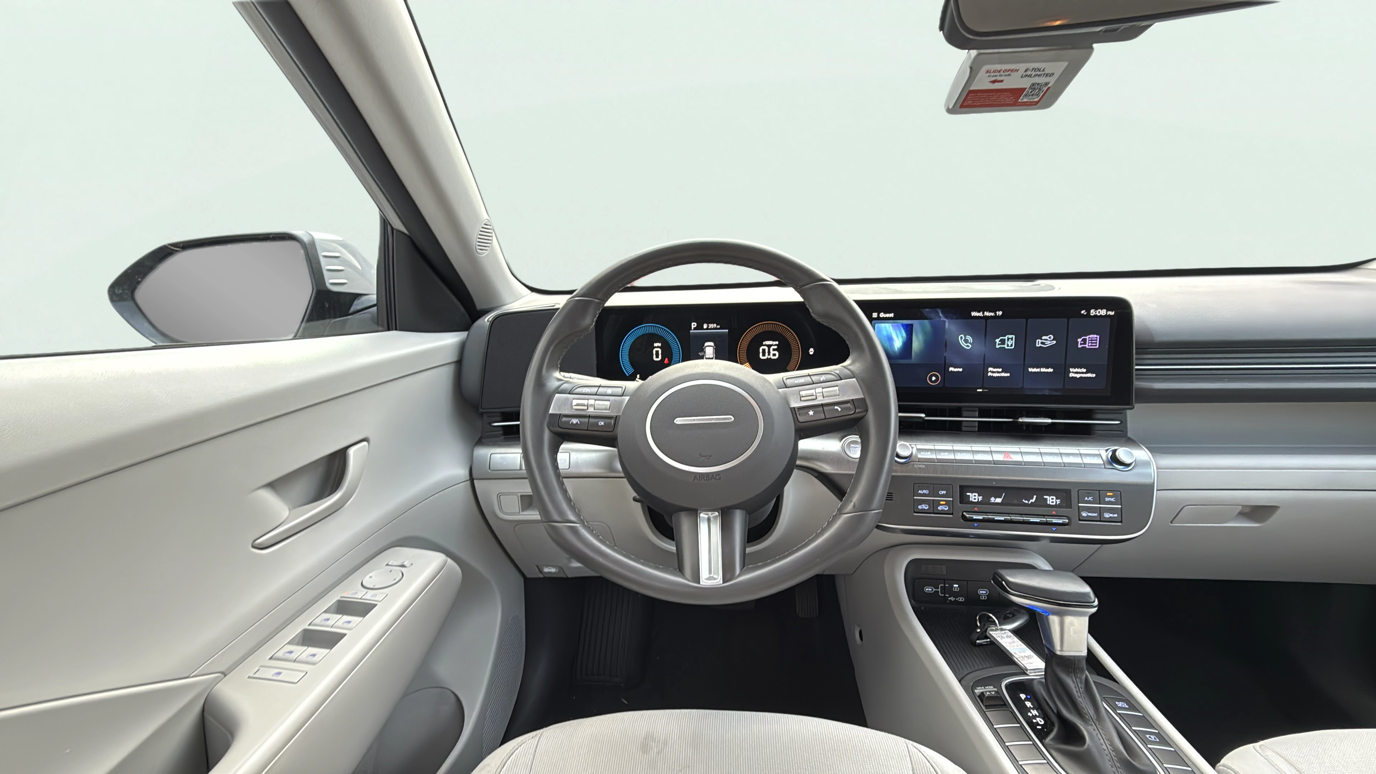 Vehicle interior 360 preview