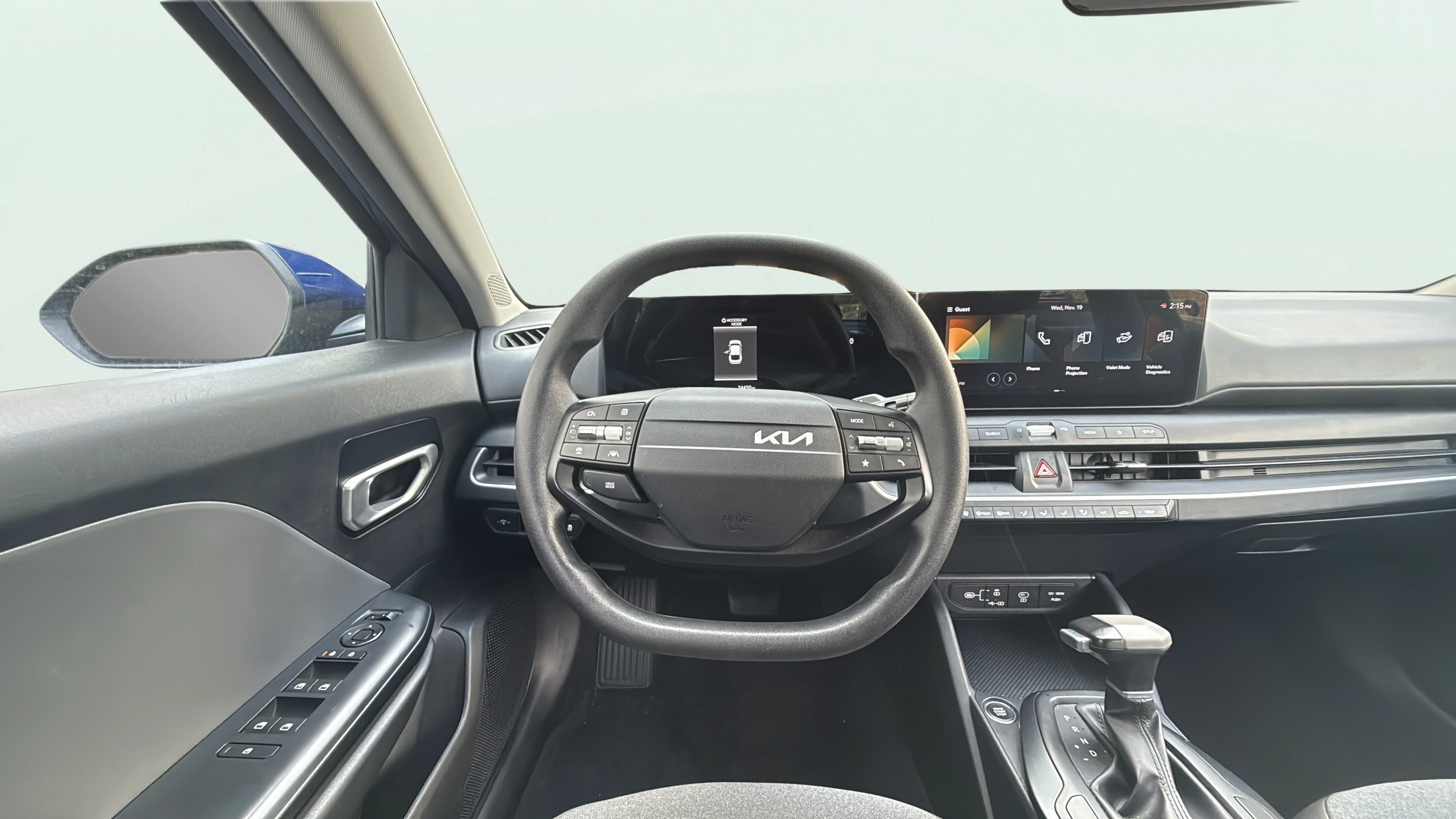 Vehicle interior 360 preview