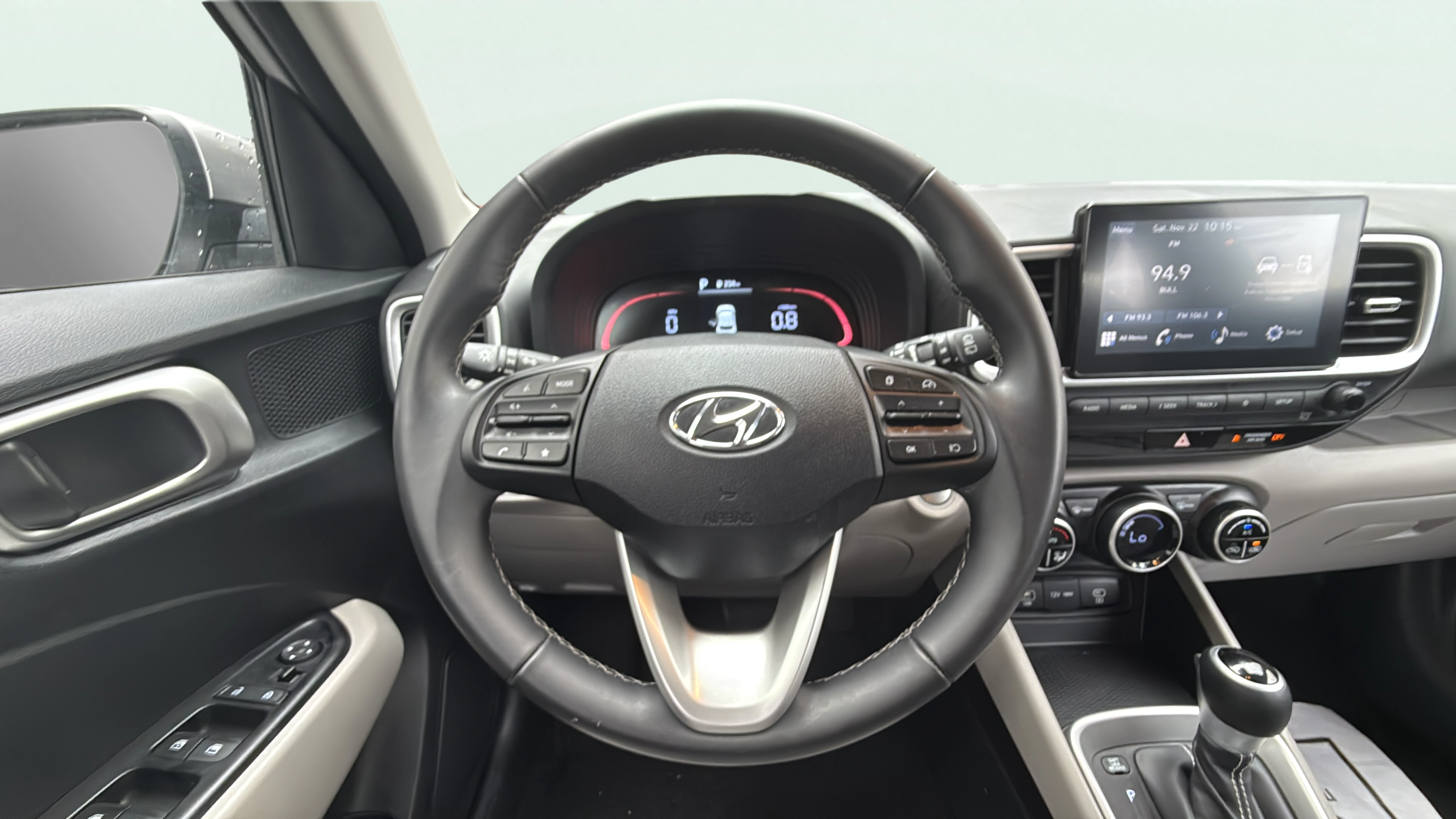 Vehicle interior 360 preview