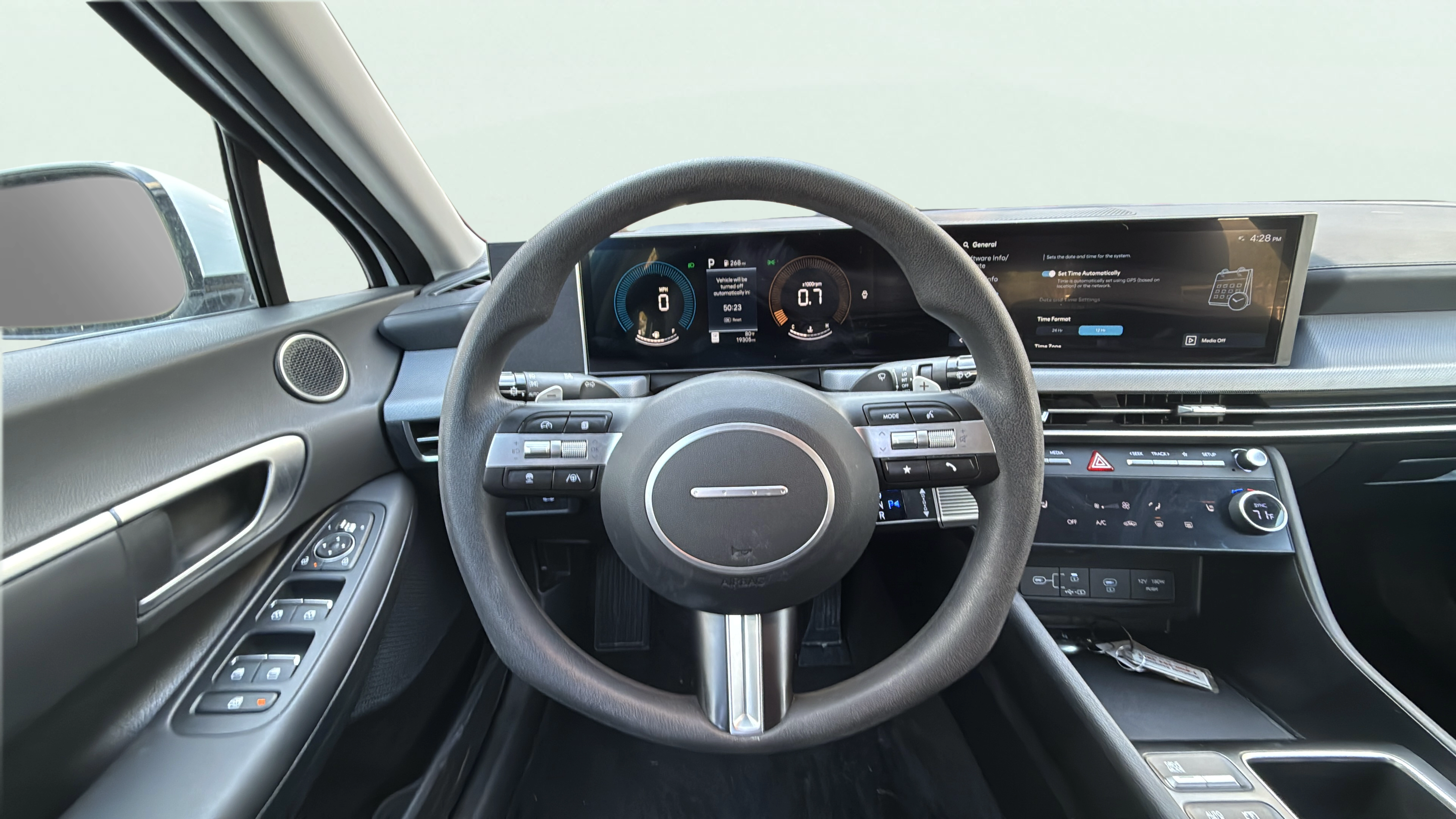 Vehicle interior 360 preview