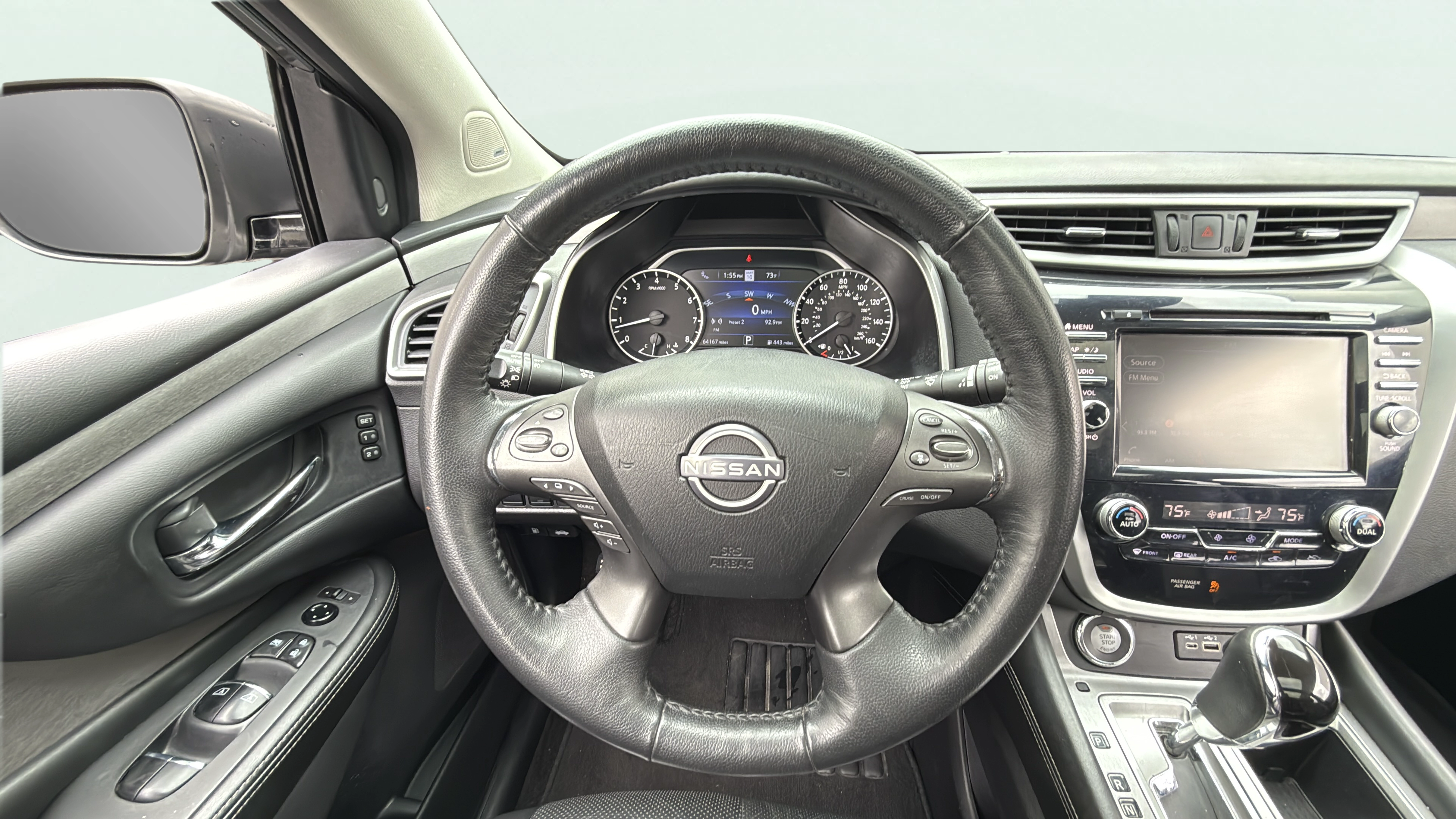 Vehicle interior 360 preview