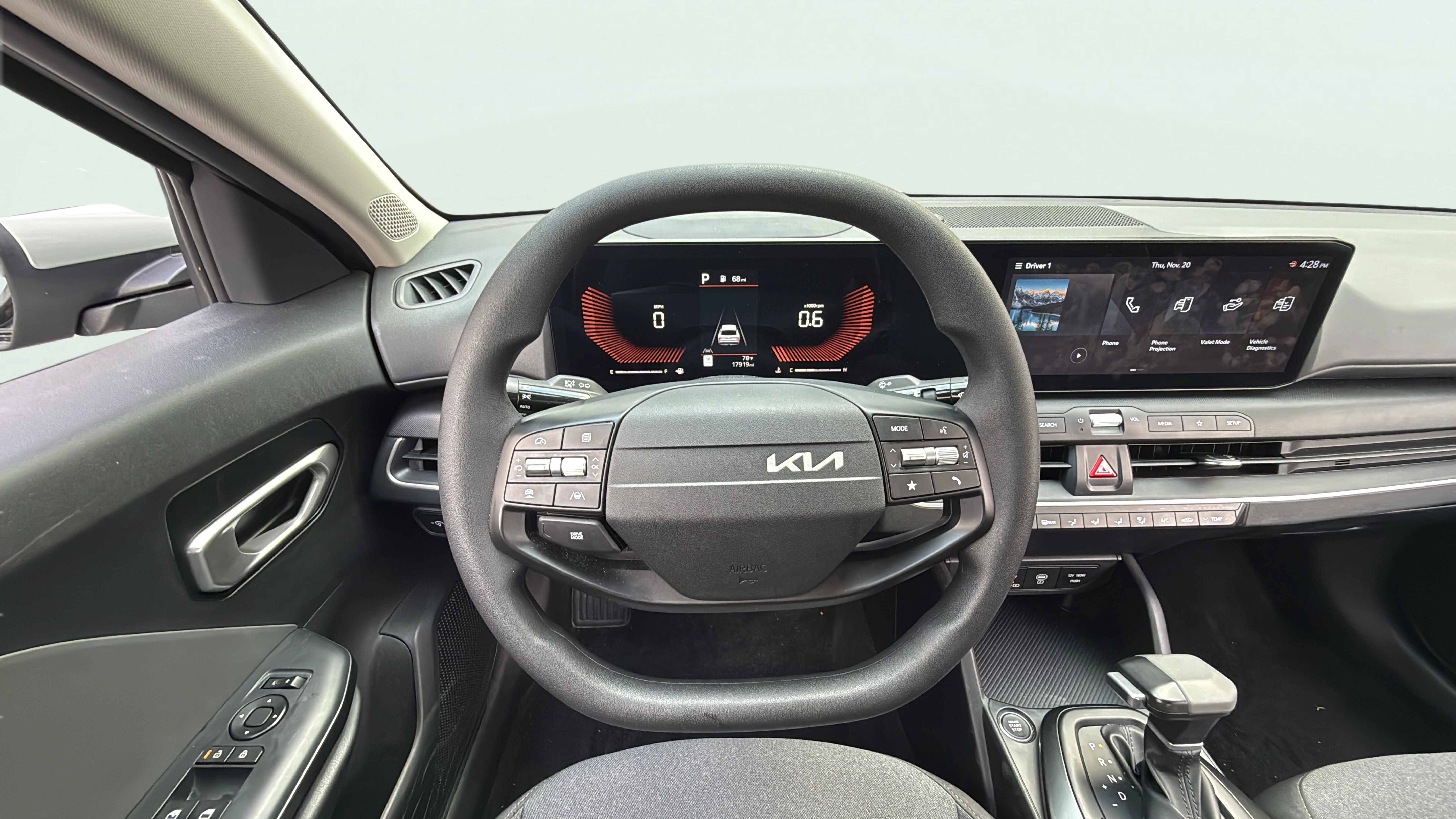 Vehicle interior 360 preview